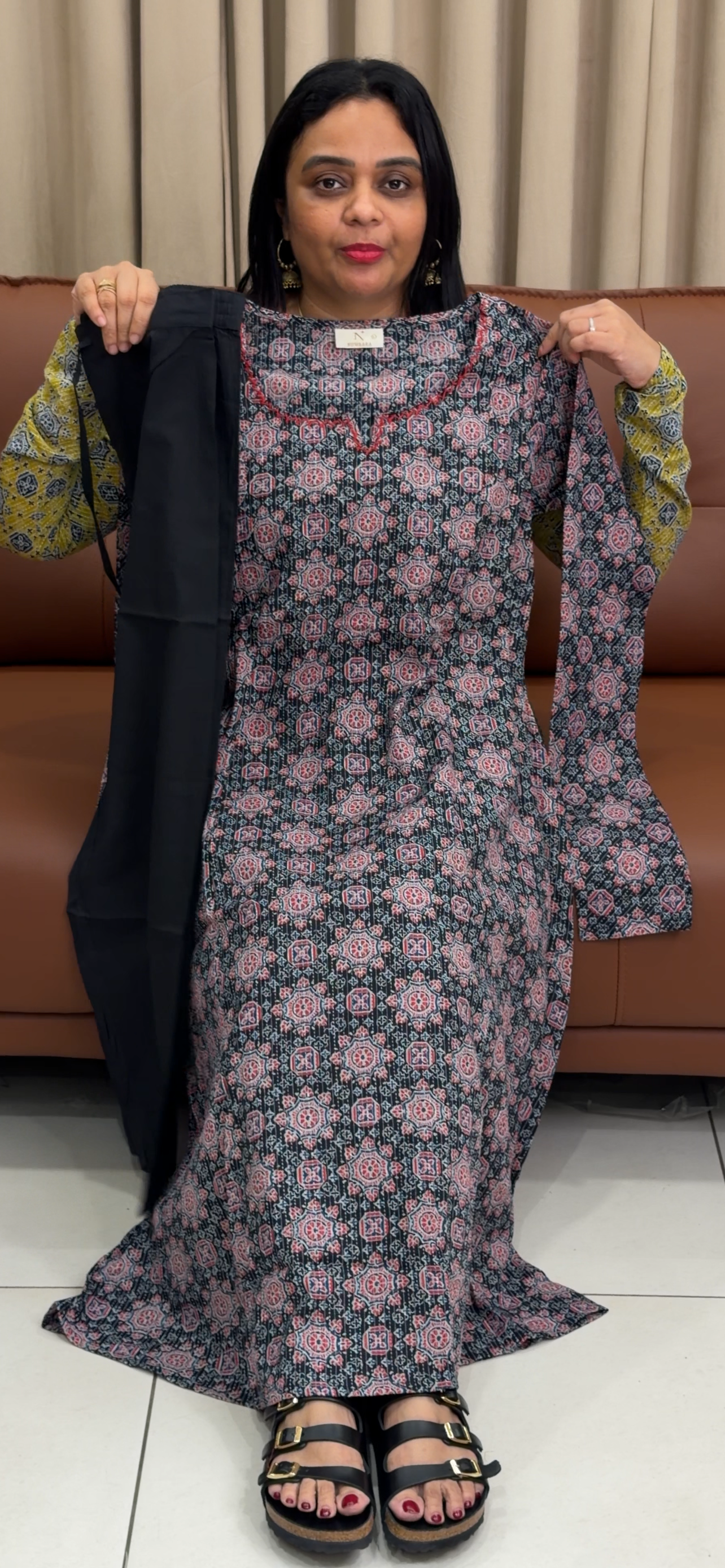 PRINTED COTTON ALINE TOP AND BOTTOM - IHA 34022