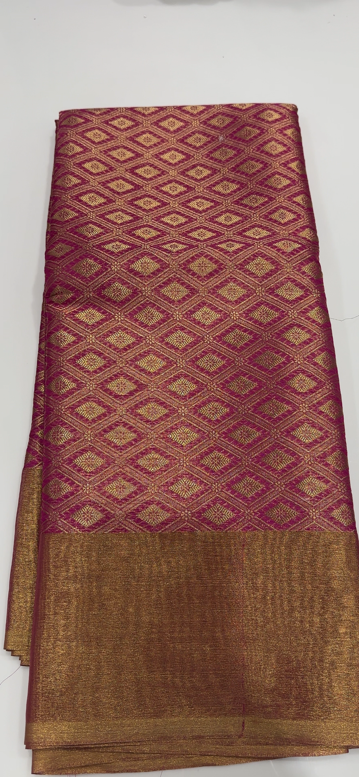 OFFER SALES SAREES - IHA 35496