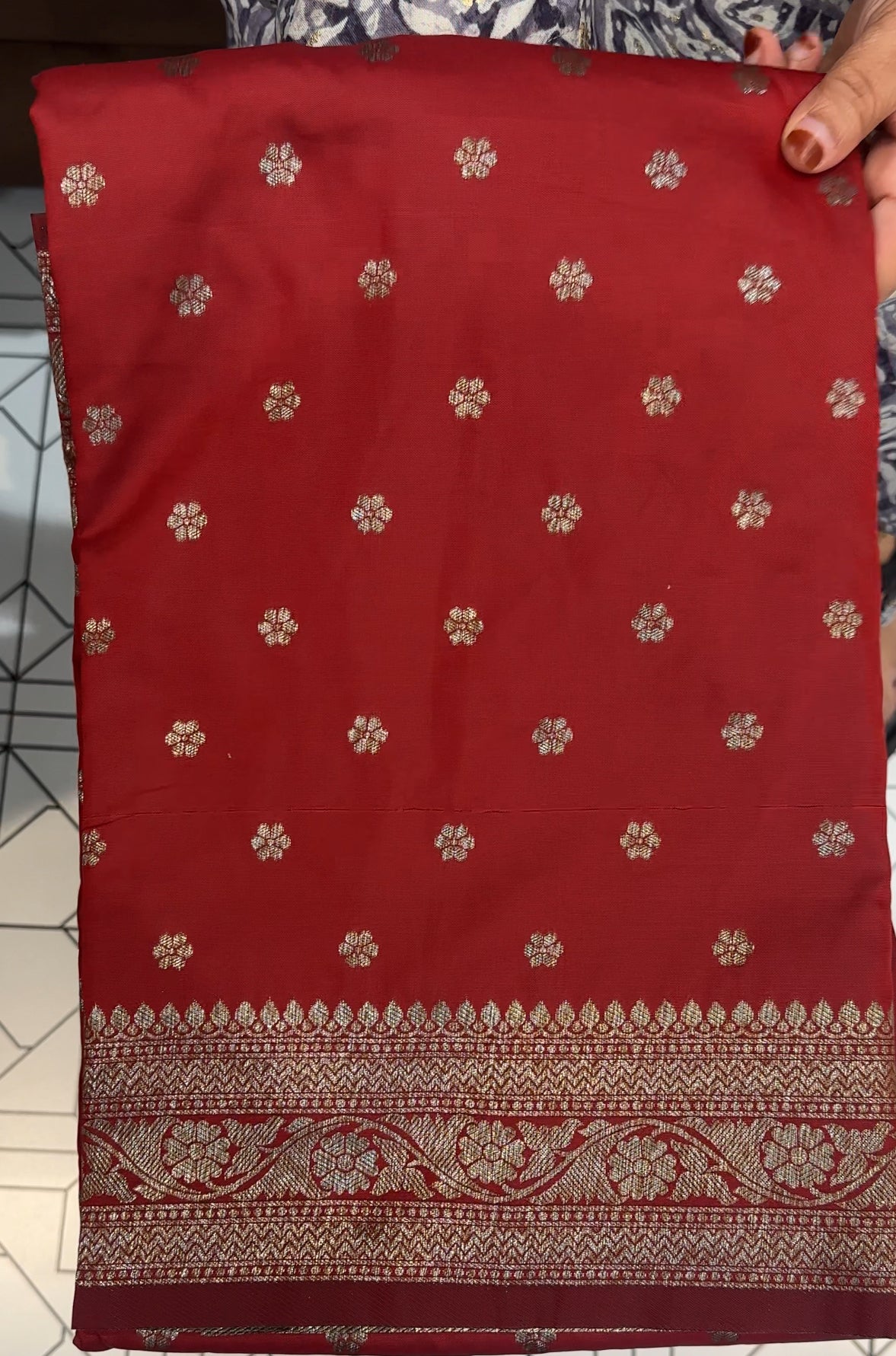 SEMI BANARASI SAREES - IHA 24664