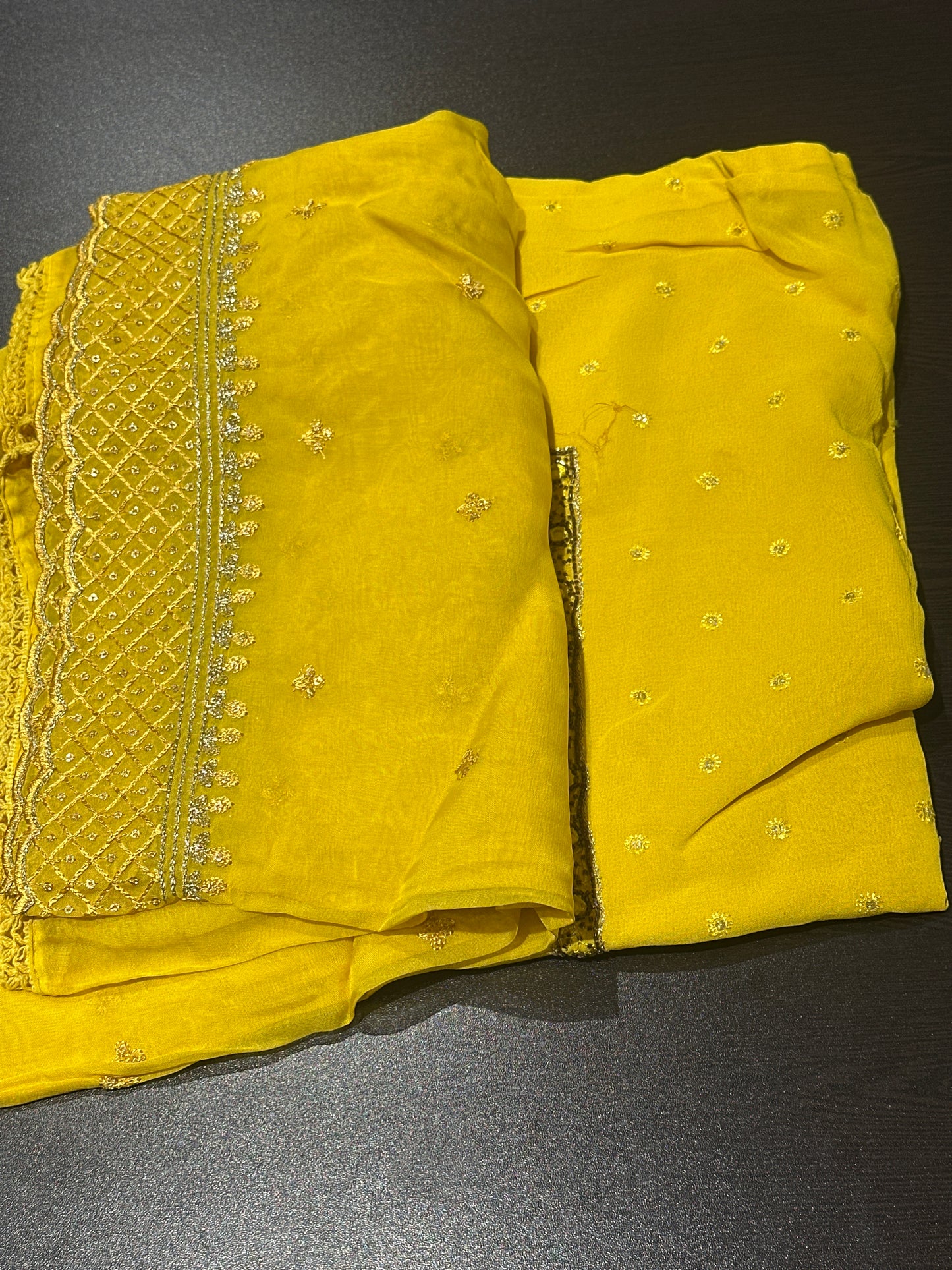 OFFER SALES UNSTITCHED SALWAR SUITS -  IHA 34172