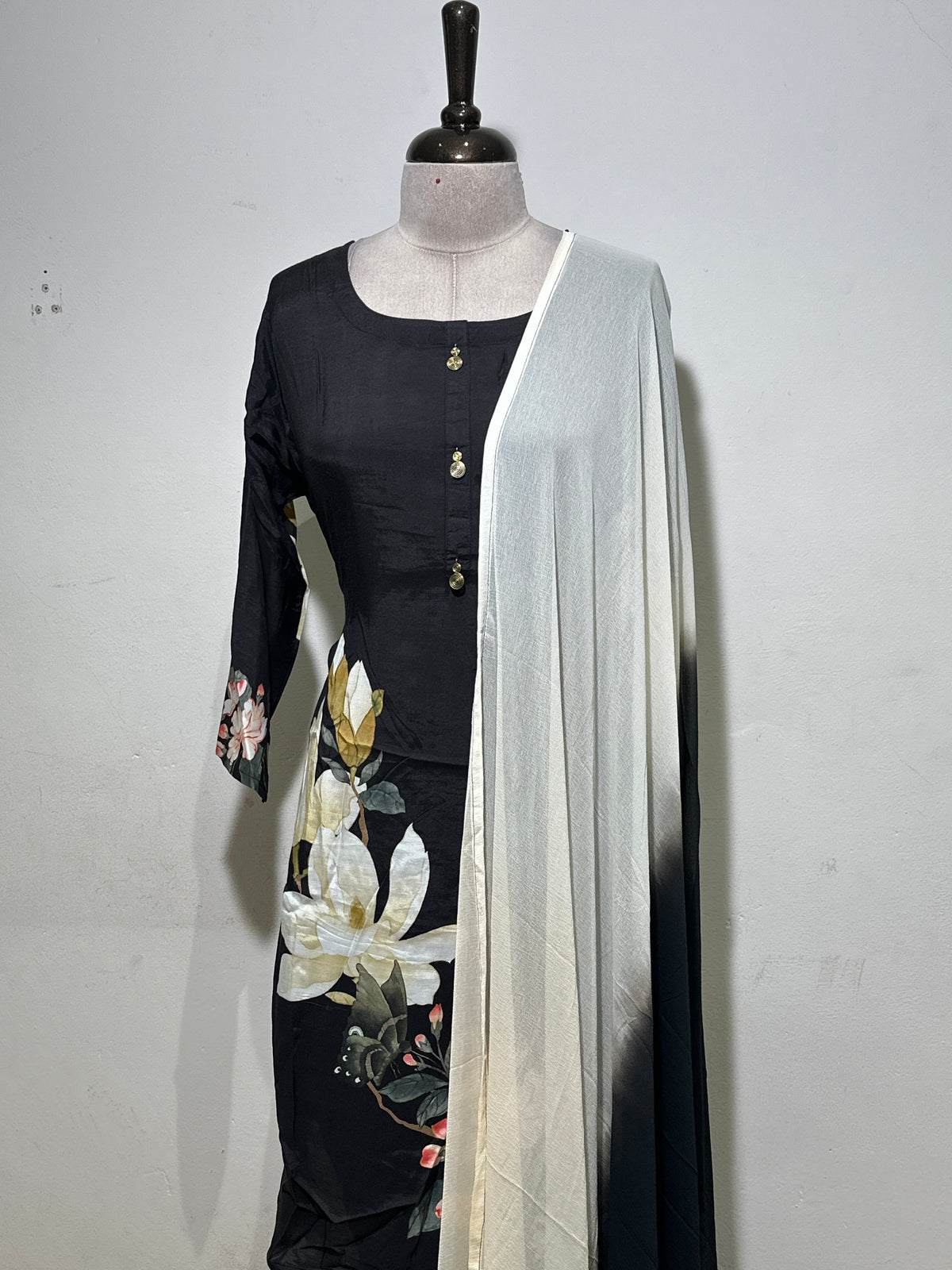 OFFER SALES TOP AND  BOTTOM  -  IHA 35451