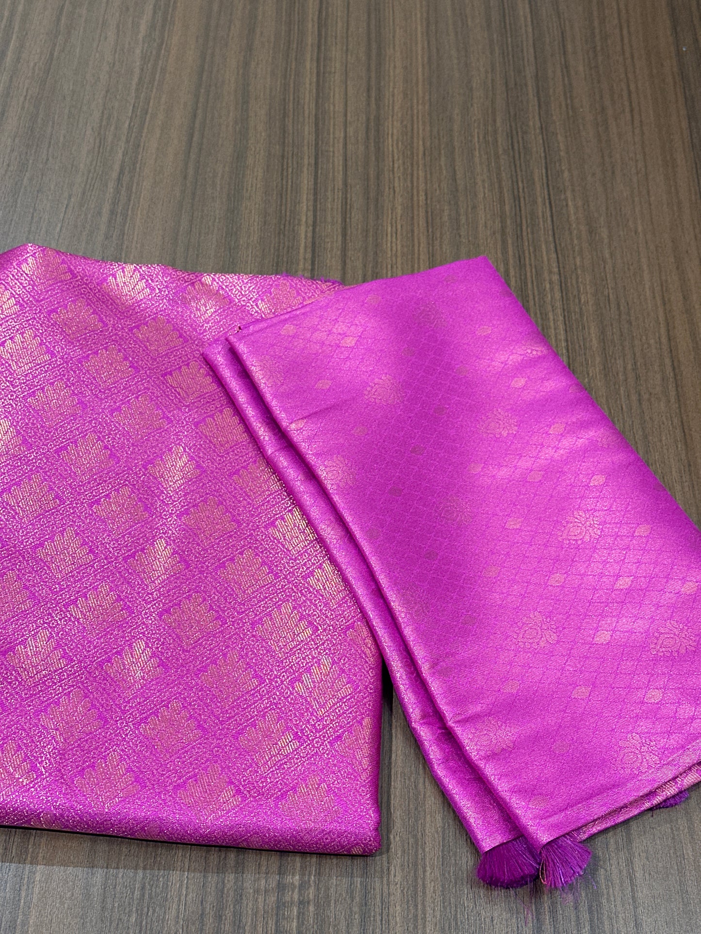 OFFER SALES UNSTITCHED SALWAR SUITS -  IHA 34052