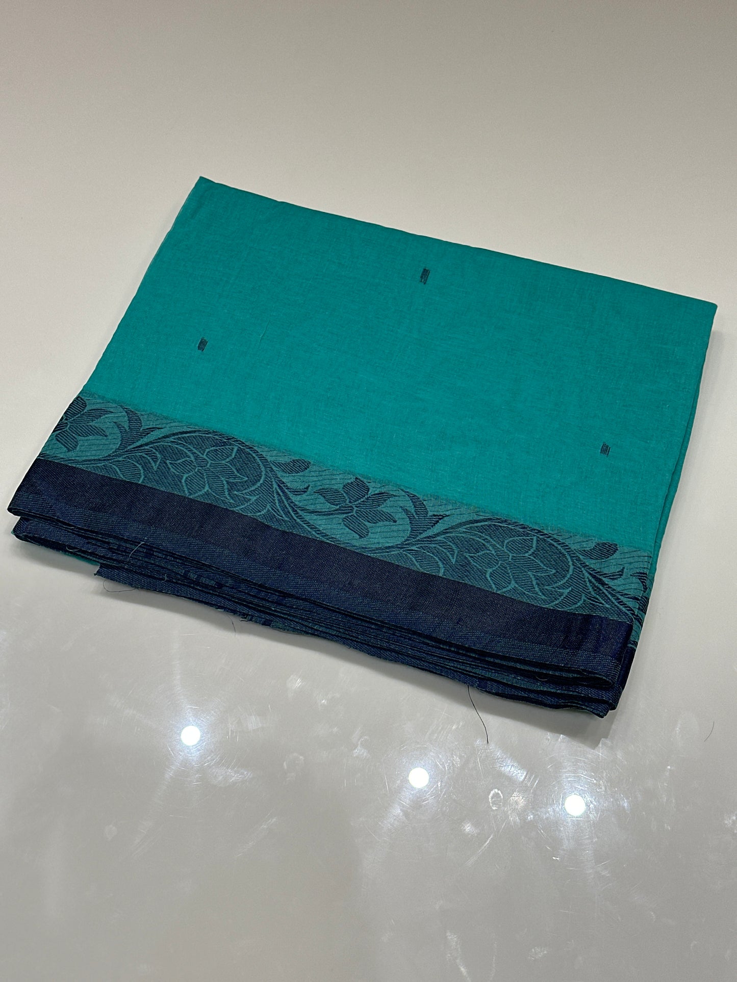 OFFER SALES SAREES - IHA 27172