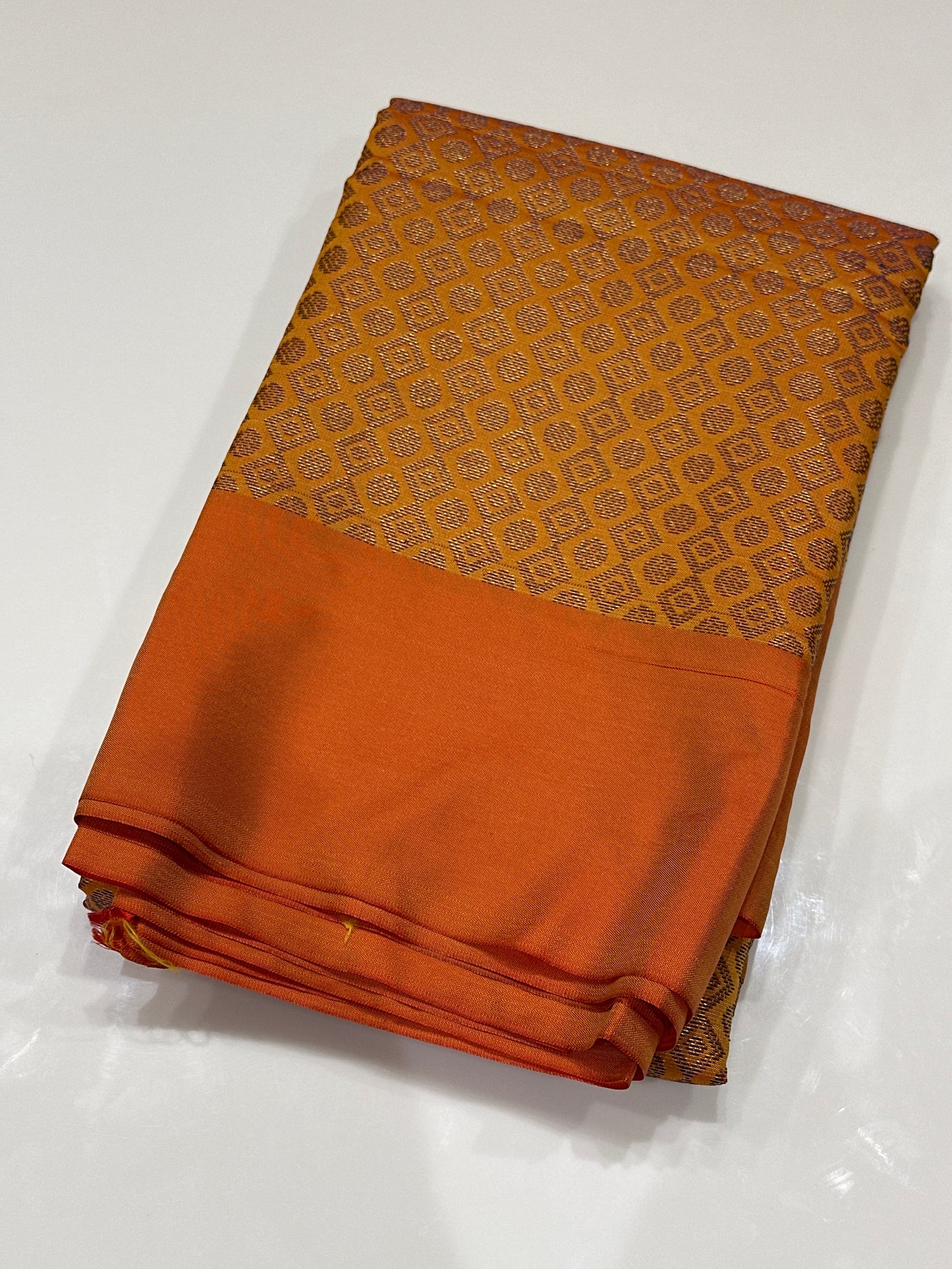 OFFER SALES SAREES - IHA 27171