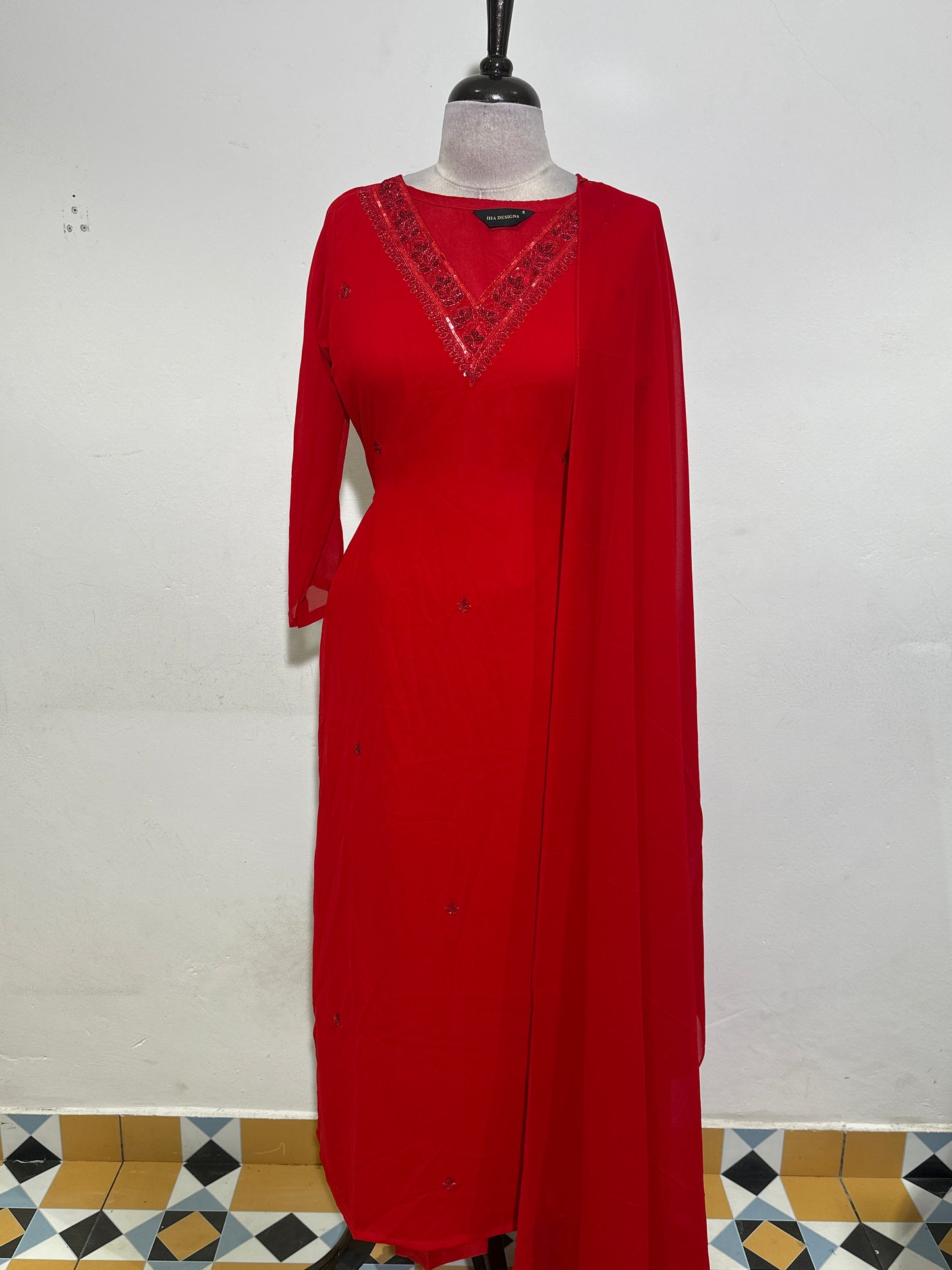 OFFER SALES TOP AND BOTTOM  -  IHA 34262