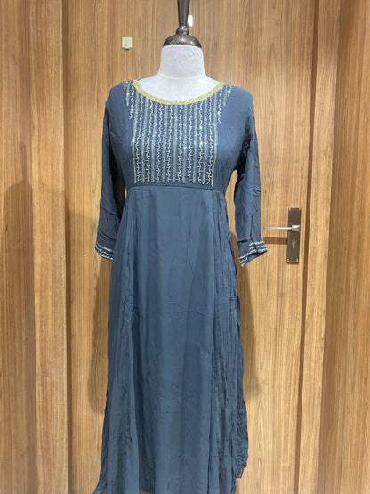 OFFER SALES TOPS COLLECTIONS - IHA 27006