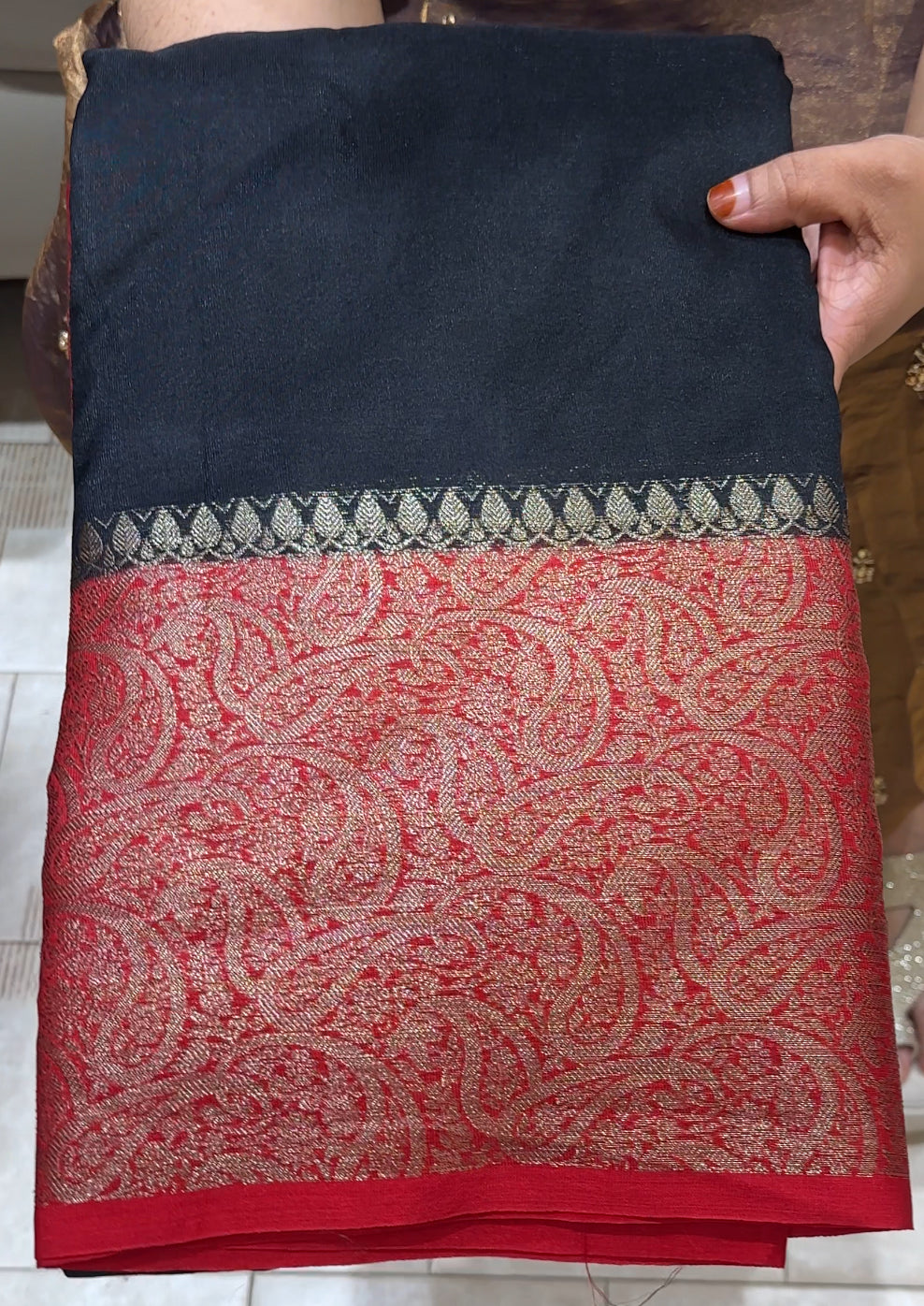 SEMI BANARASI SAREES - IHA 24073