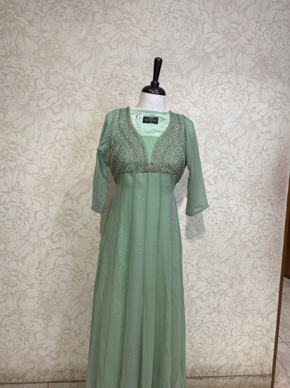 OFFER SALES TOPS COLLECTIONS - IHA 27006