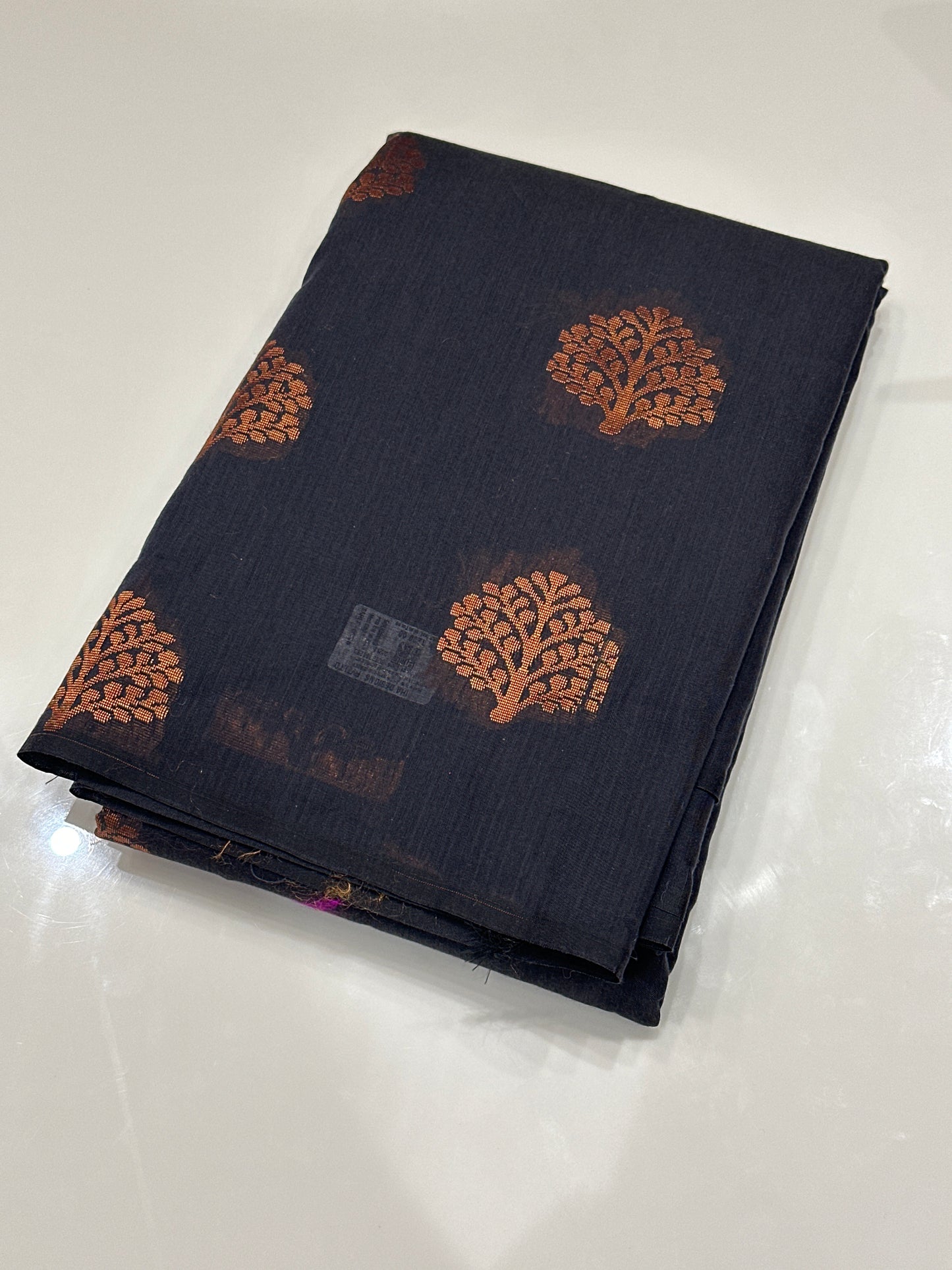 OFFER SALES SAREES - IHA 27172
