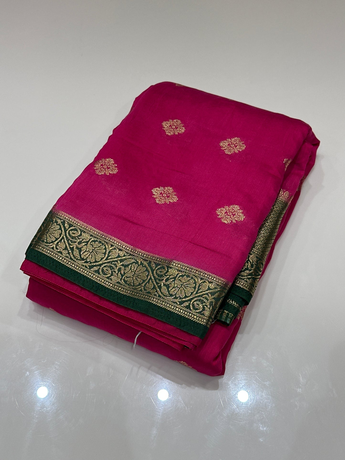 OFFER SALES SAREES - IHA 27171