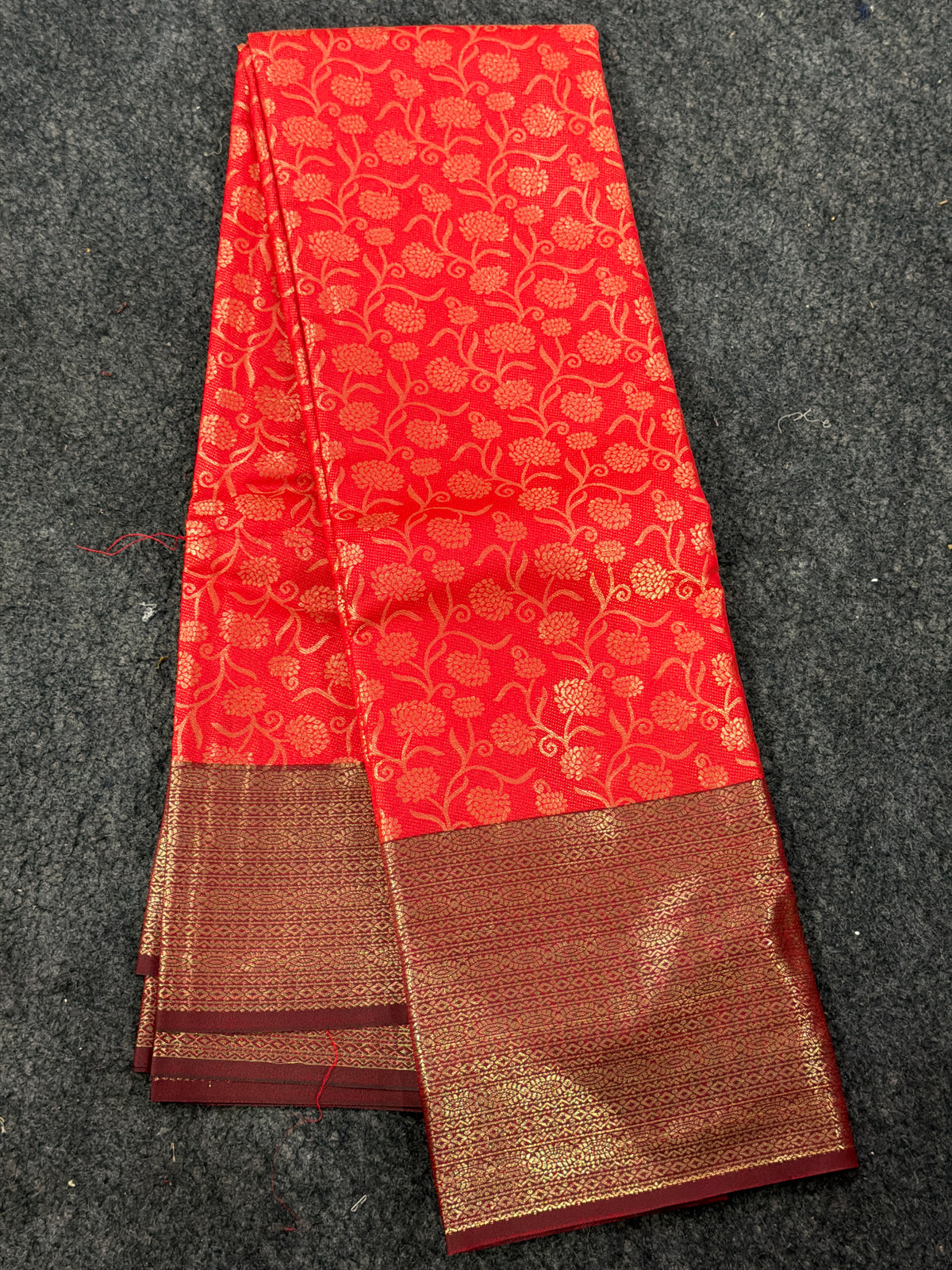 OFFER SALES SAREE -  IHA 35807