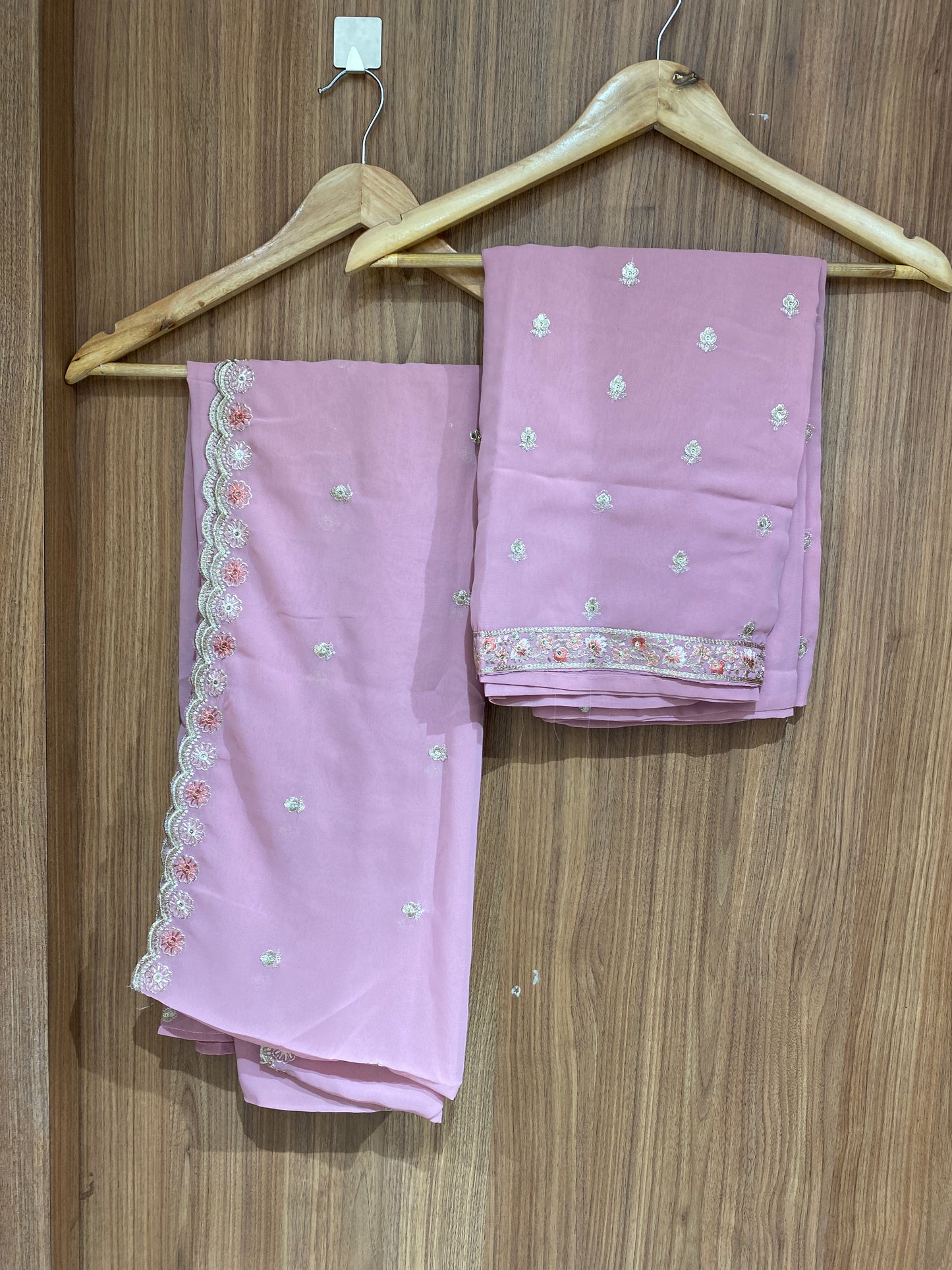 OFFER SALES UNSTITCHED SALWAR SUITS - IHA 26840