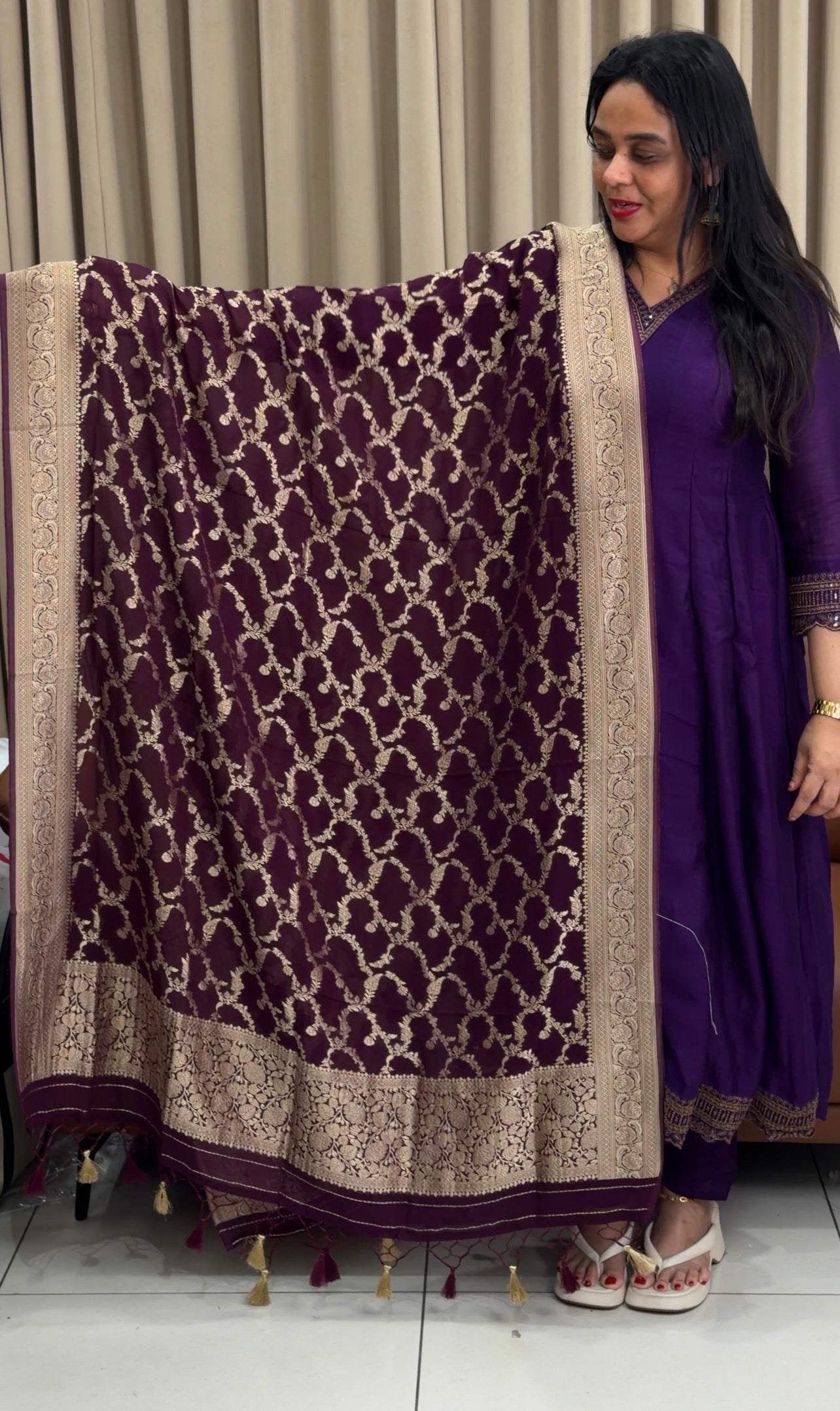 VISCOSE BANARASI DUPATTA - IHA 34189