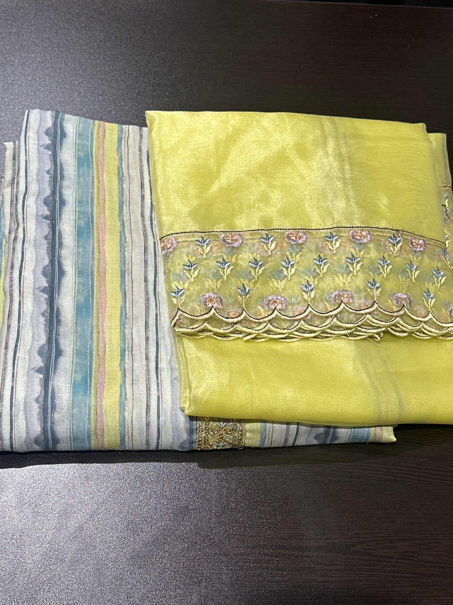 OFFER SALES UNSTITCHED SALWAR SUITS -  IHA 34093