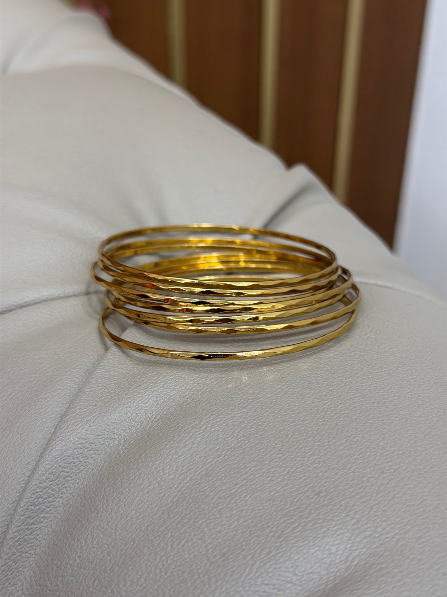 DESIGNER  BANGLES - IHA 29010