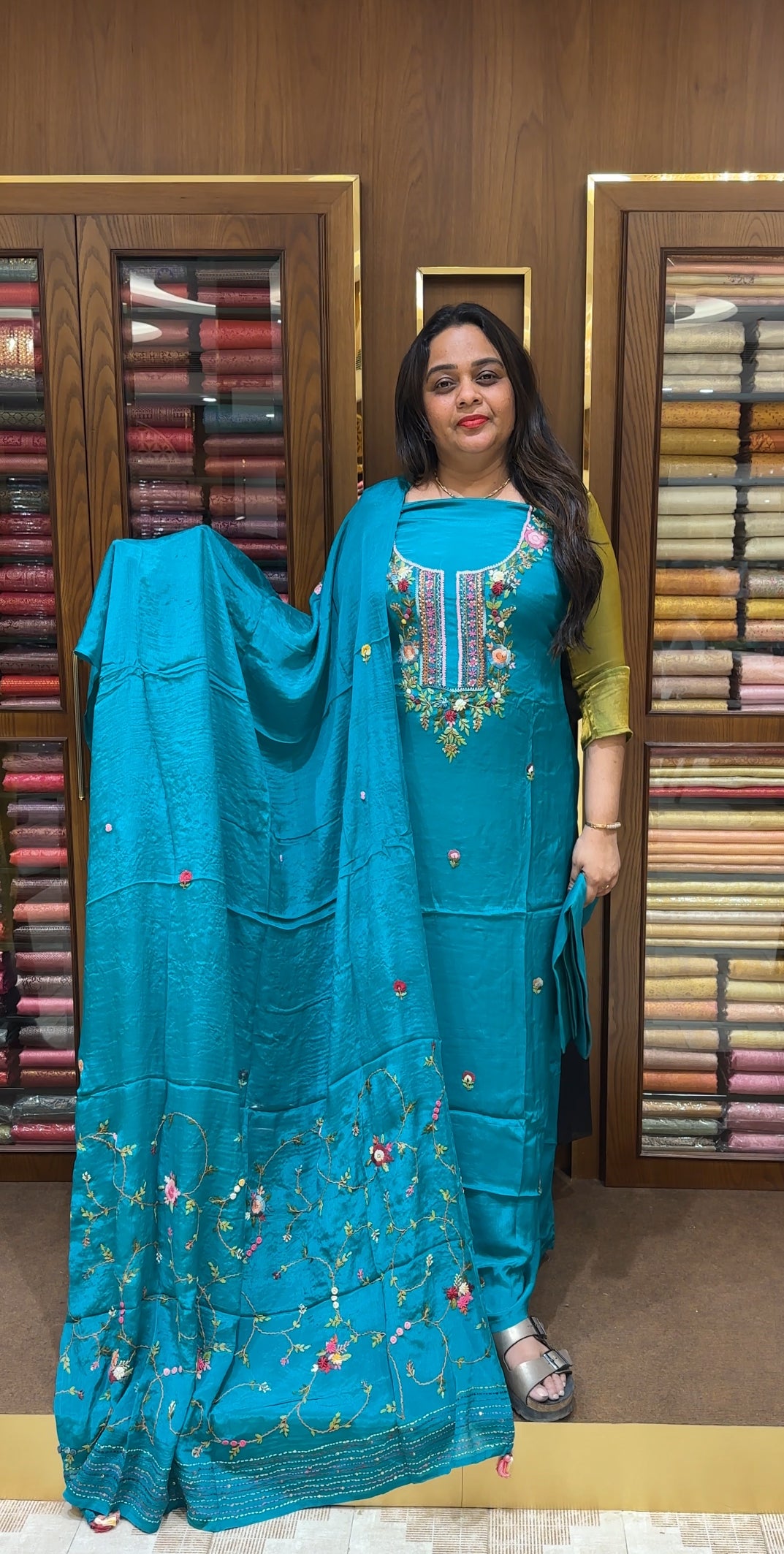 PLATINUM CHIFFON UNSTITCHED SALWAR SUITS - IHA 22526