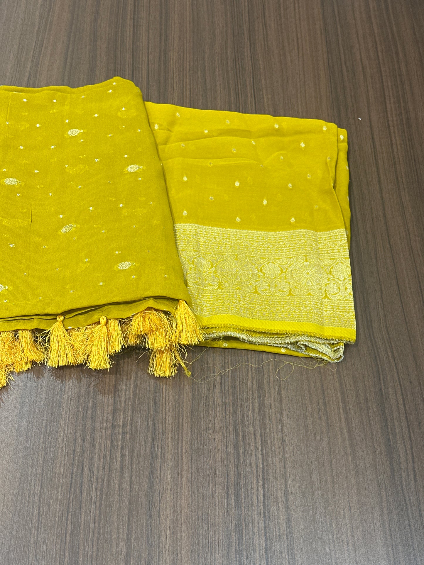 OFFER SALES UNSTITCHED SALWAR SUITS -  IHA 33753