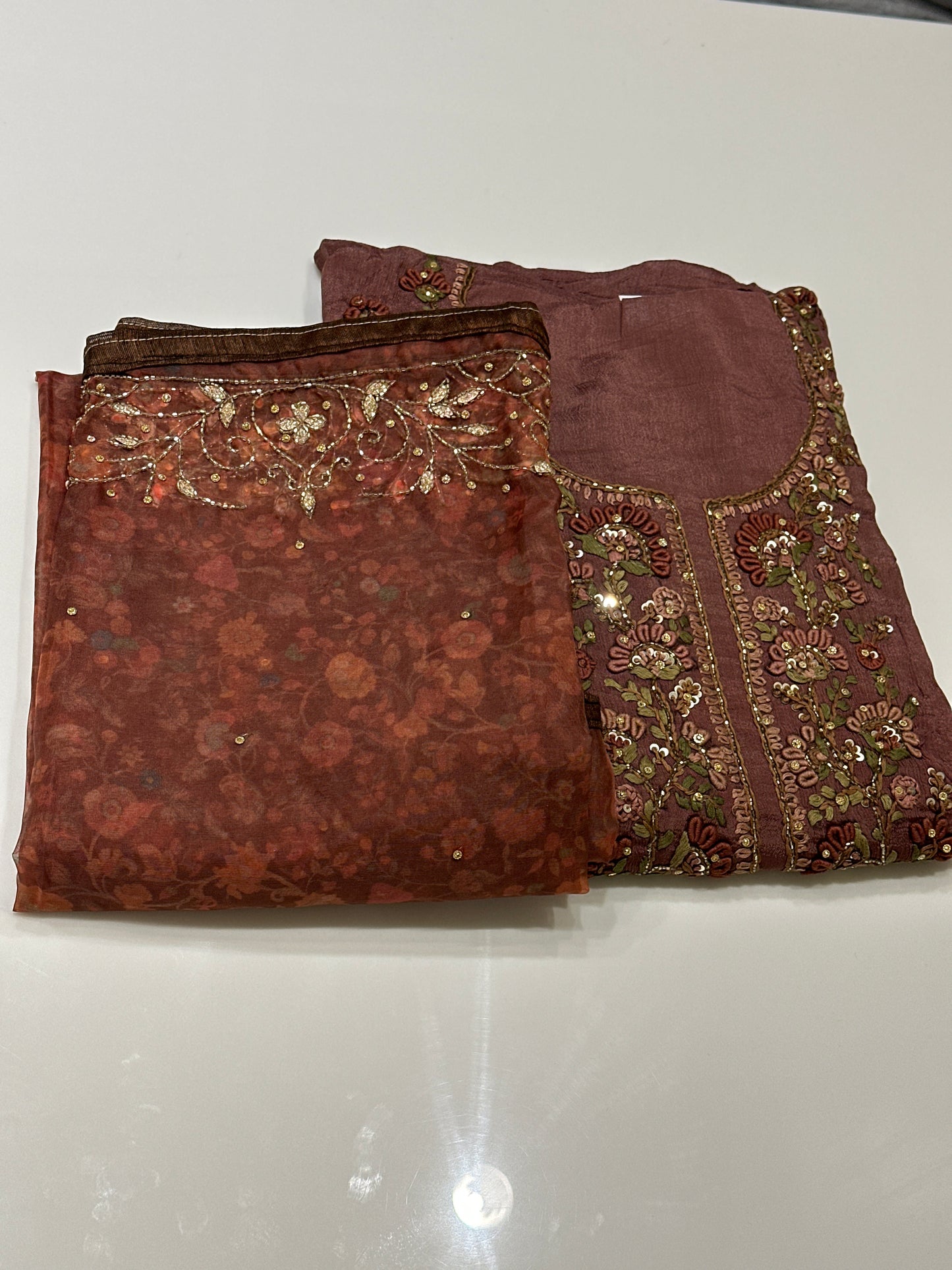 OFFER SALES UNSTITCHED SALWAR SUITS -  IHA 33532