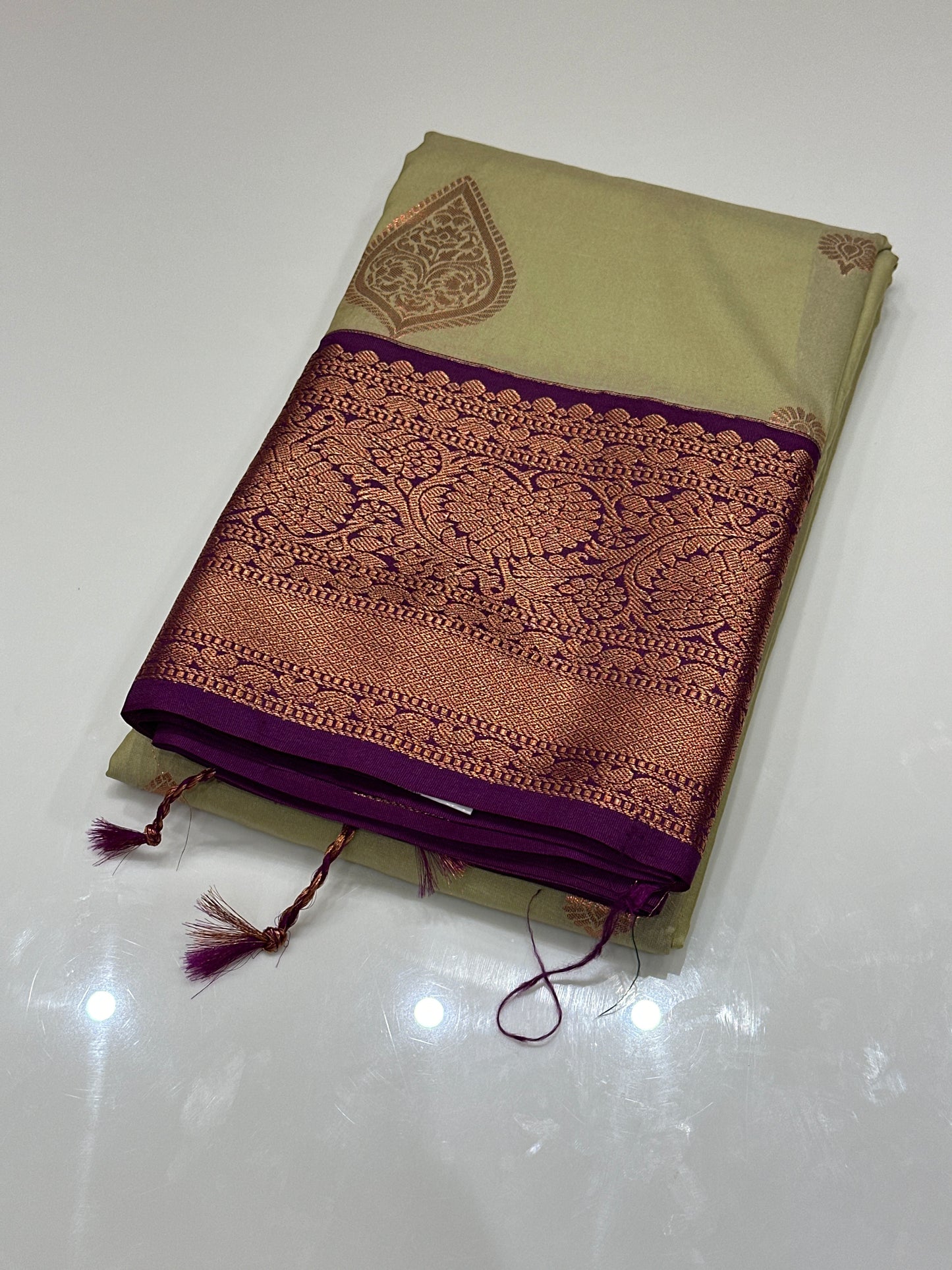 OFFER SALES SAREES - IHA 27178