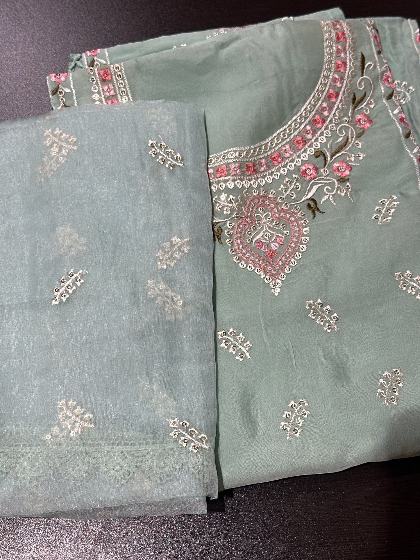 OFFER SALES UNSTITCHED SALWAR SUITS -  IHA 34160