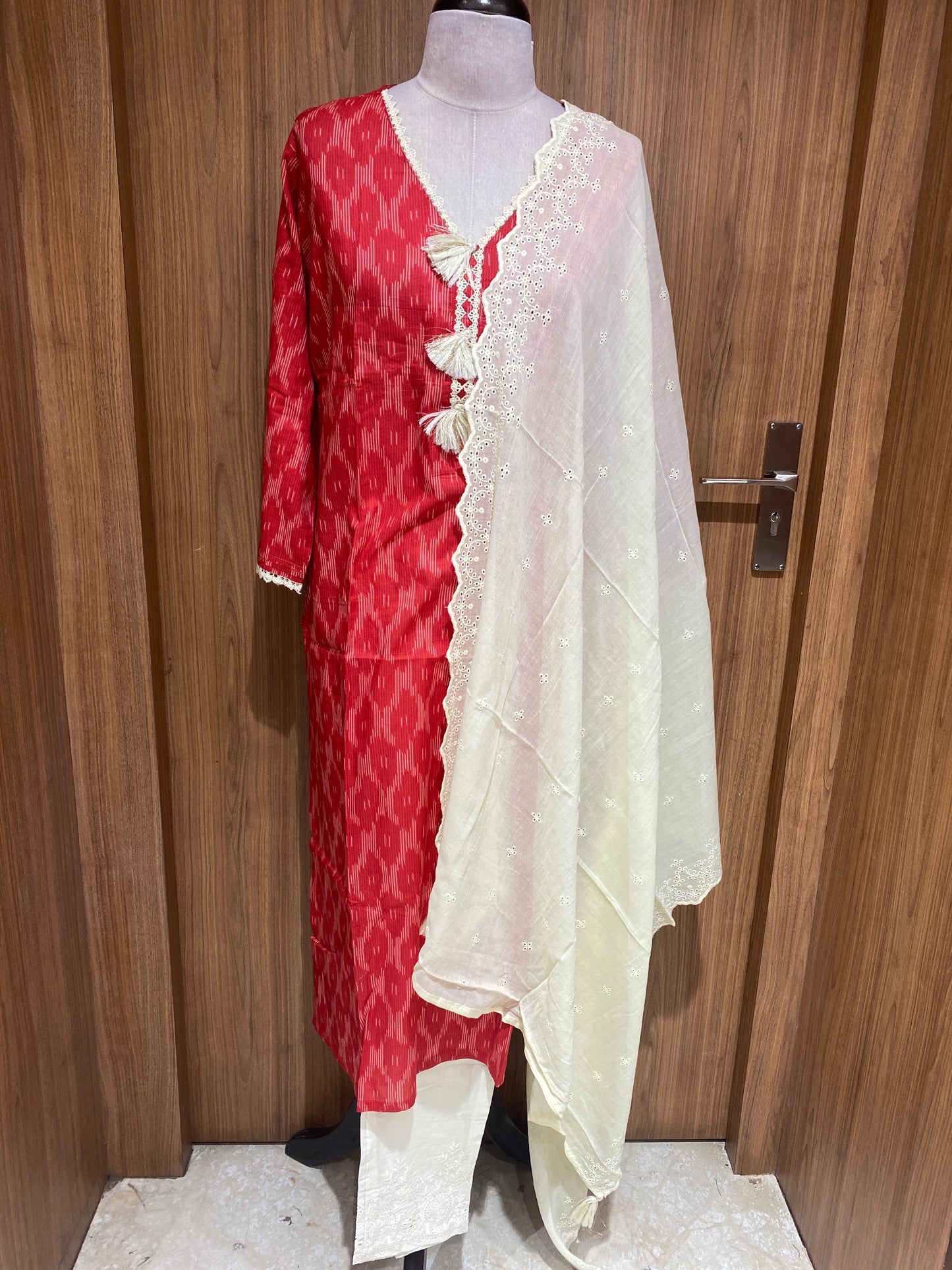 OFFER SALES TOP AND BOTTOM - IHA 27066