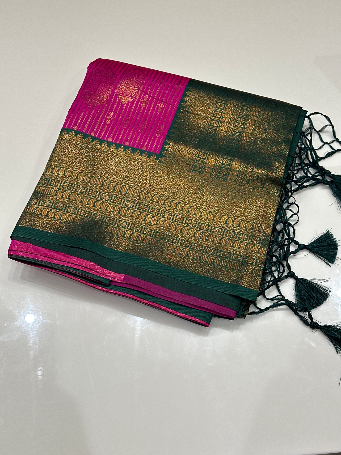 OFFER SALES SAREES - IHA 27172
