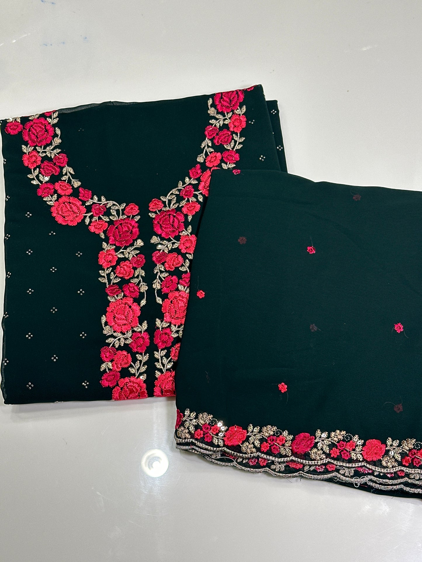 OFFER SALES UNSTITCHED SALWAR SUITS -  IHA 33695