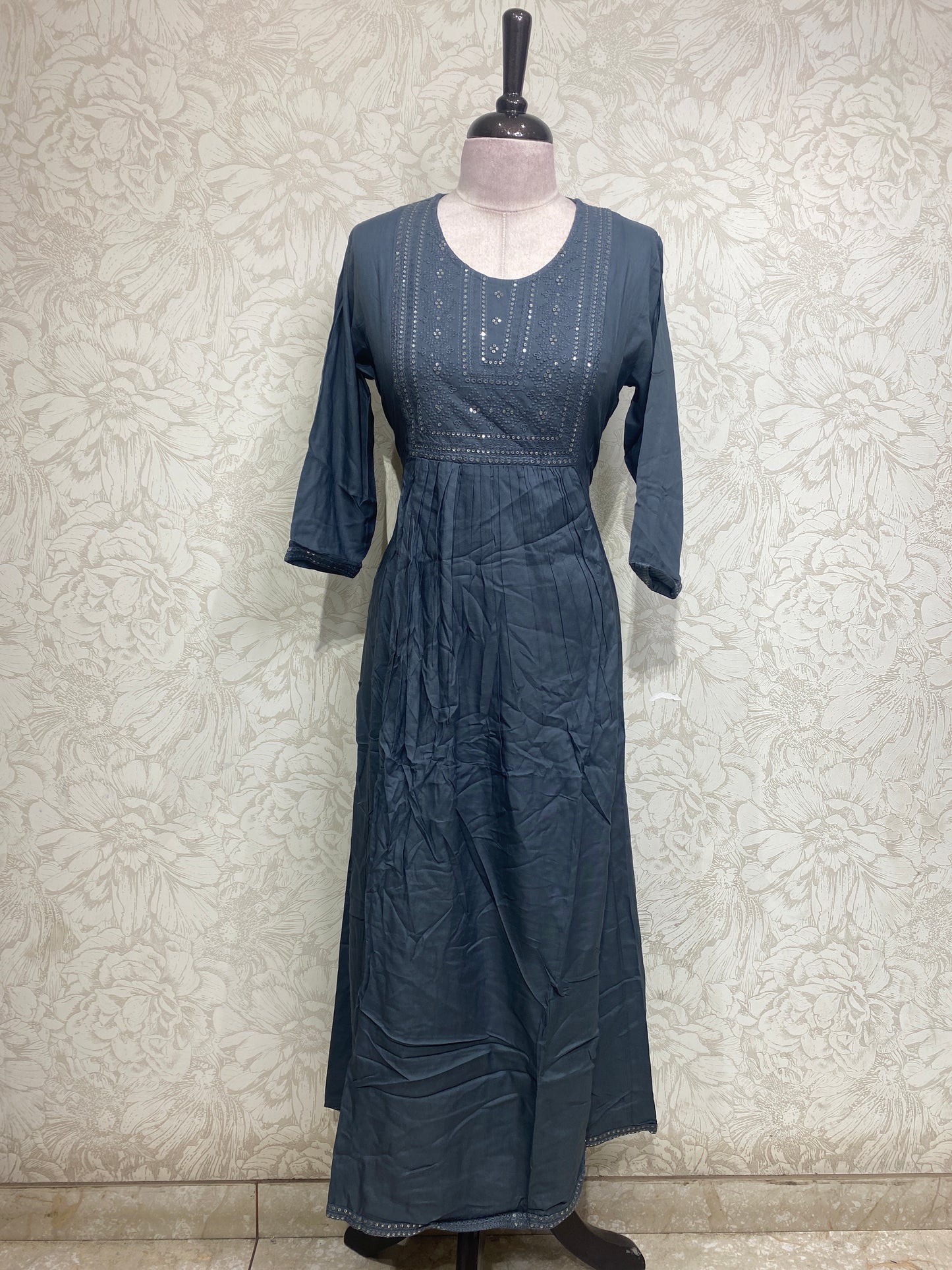 OFFER SALES TOPS COLLECTIONS - IHA 26927