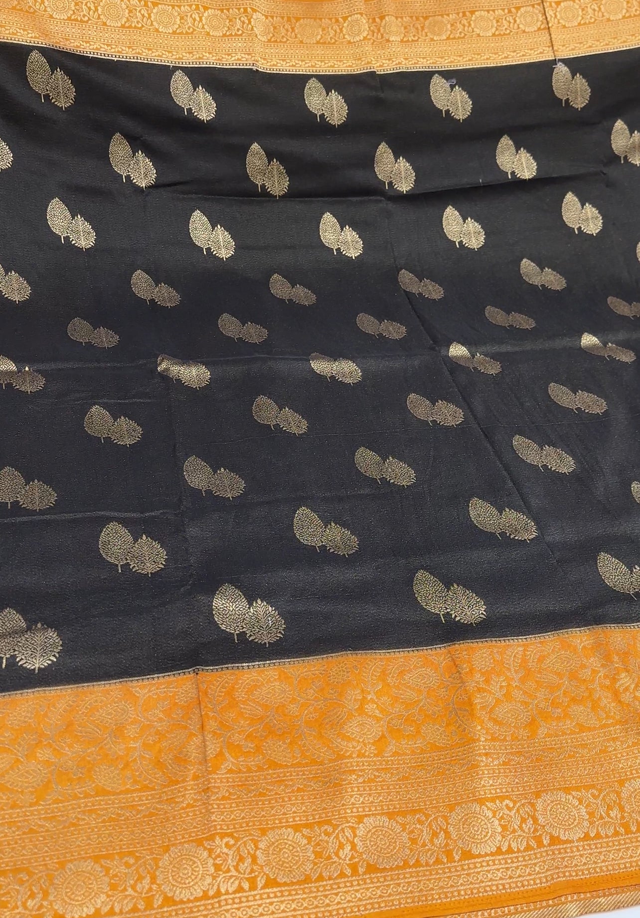 SEMI BANARASI SAREES - IHA 17462