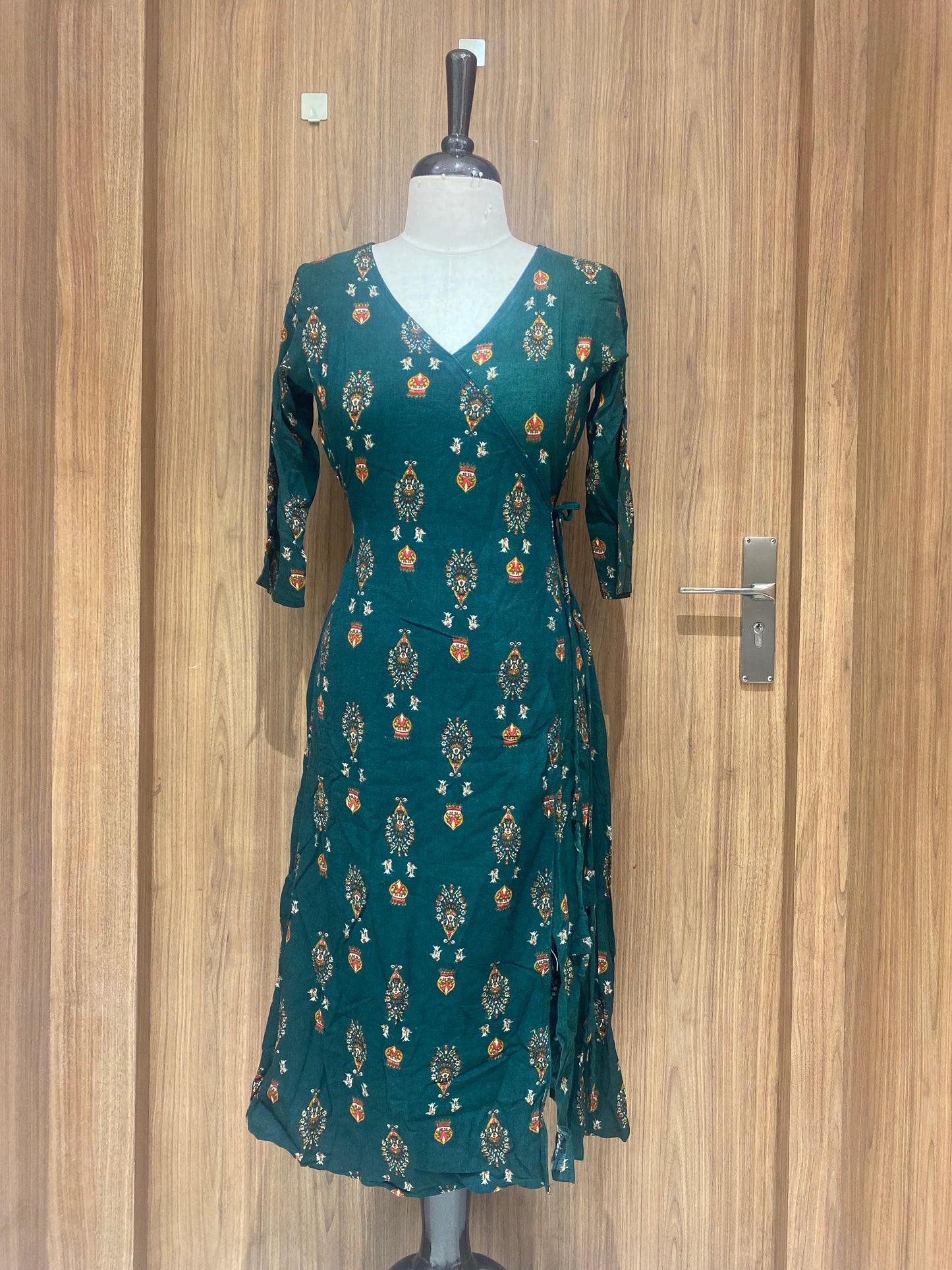 OFFER SALES TOPS COLLECTIONS - IHA 26995
