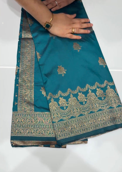 OFFER SALES SAREES - IHA 35424