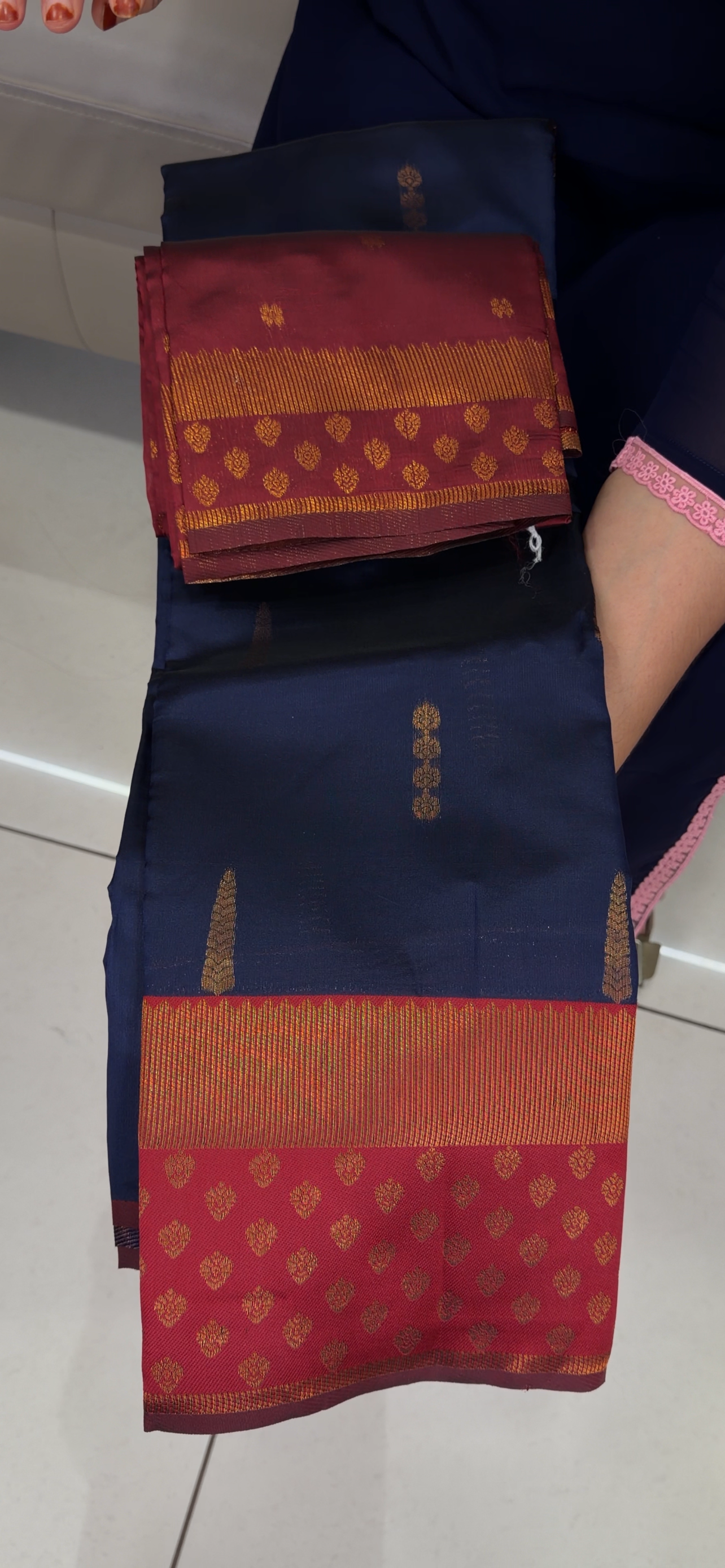 SEMI SILK DHAVANI MATERIAL - IHA 32197