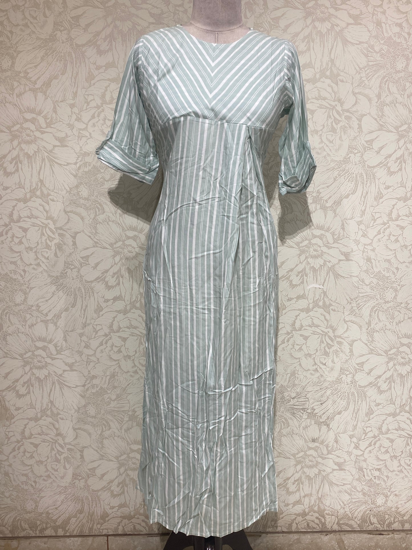 OFFER SALES TOPS COLLECTIONS - IHA 26927