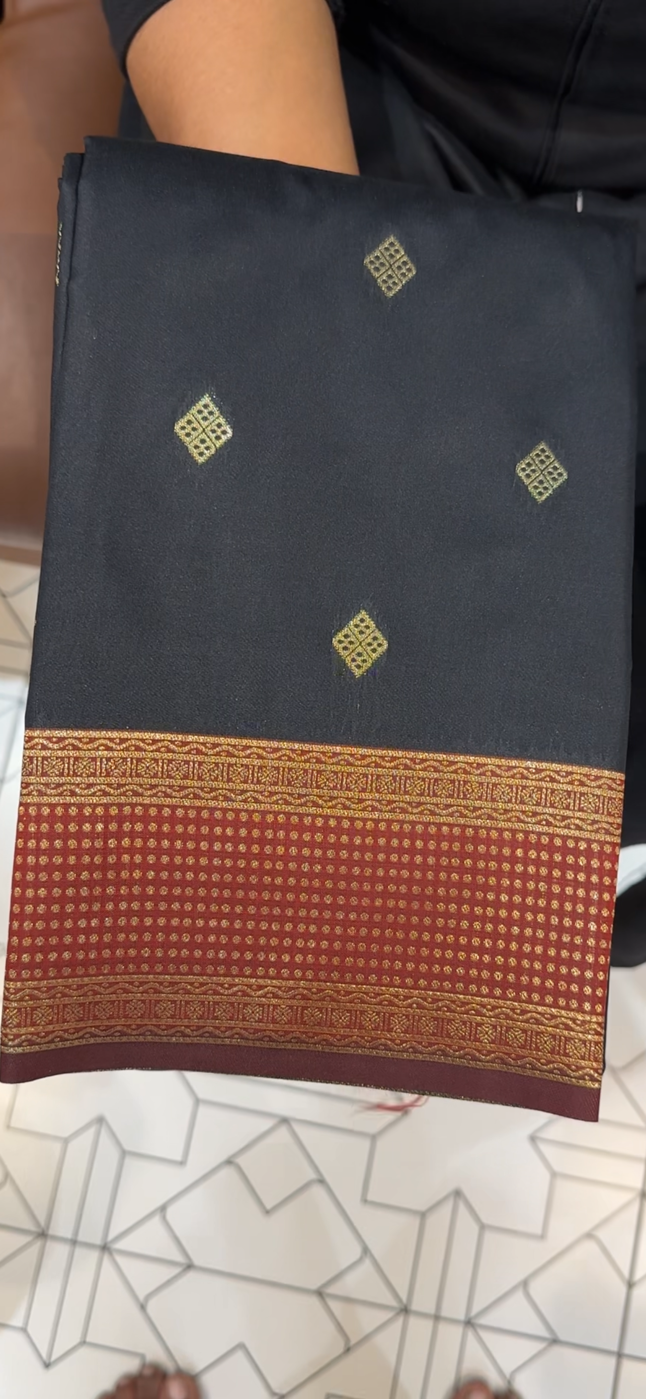 SEMI SILK SAREES - IHA 33461