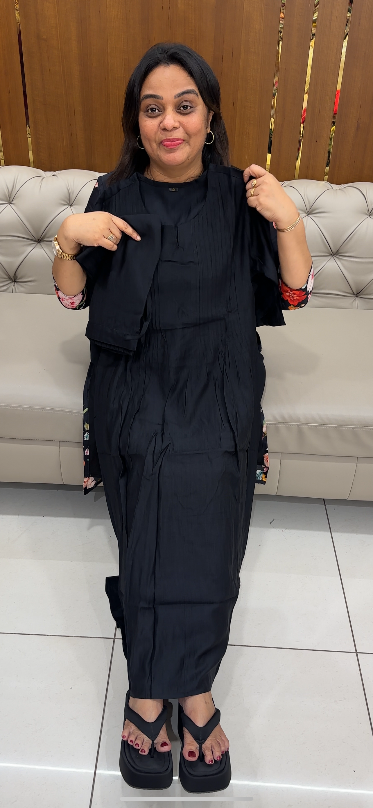 READY TO WEAR COLLECTIONS - IHA 28696