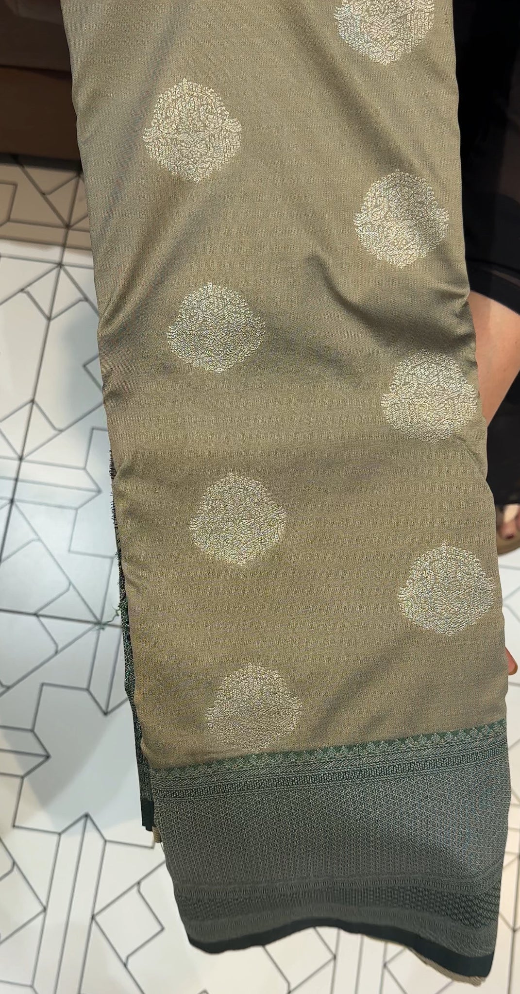 SEMI KATAN SAREES - IHA 26339