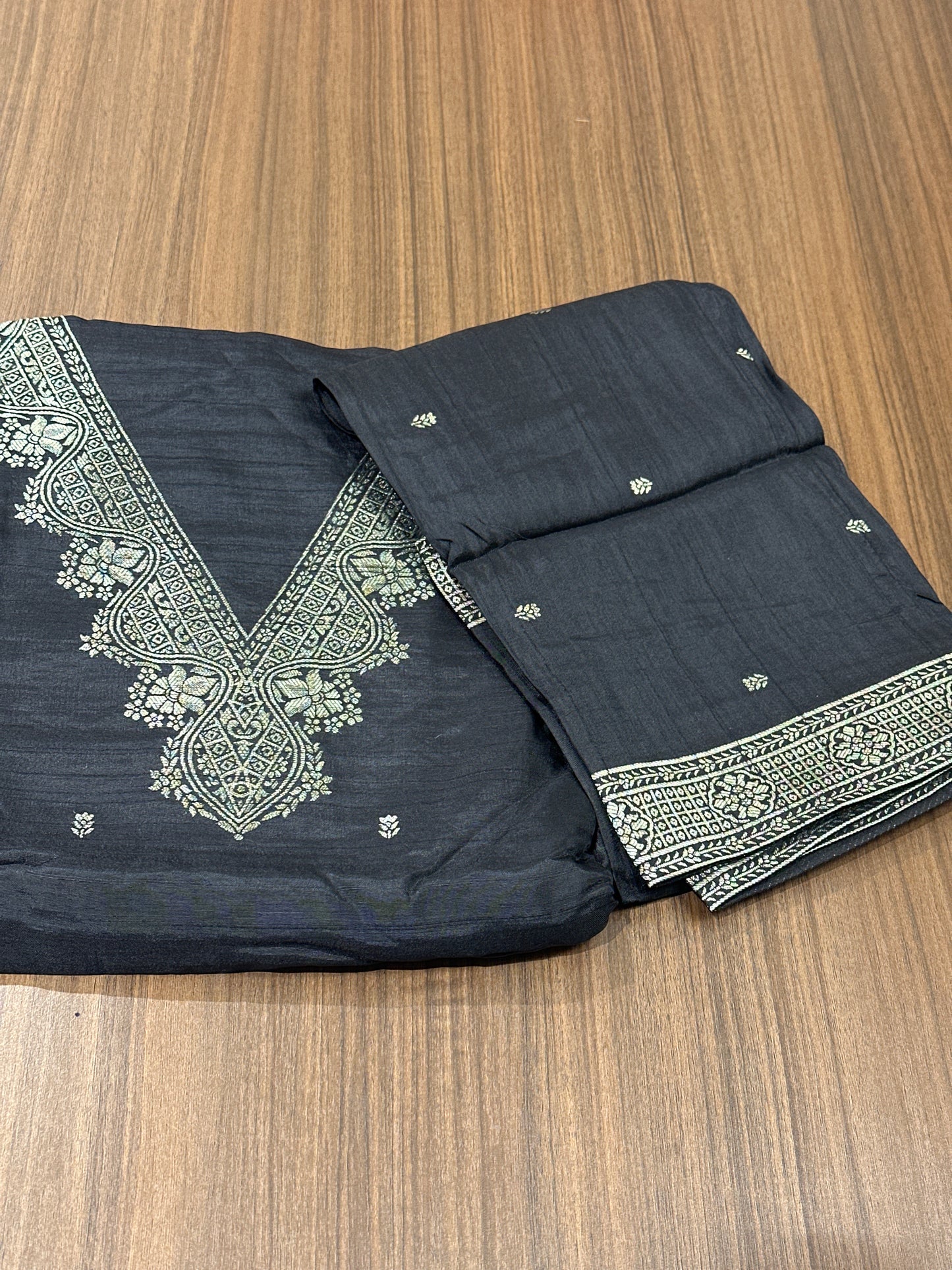 OFFER SALES UNSTITCHED SALWAR SUITS -  IHA 33916