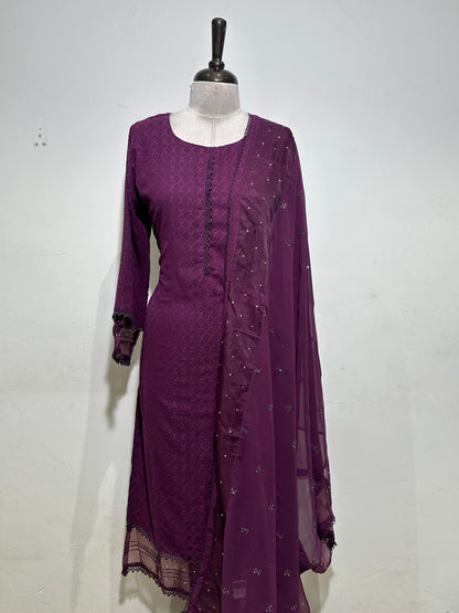 OFFER SALES READY TO WEAR SETS  -  IHA 35622