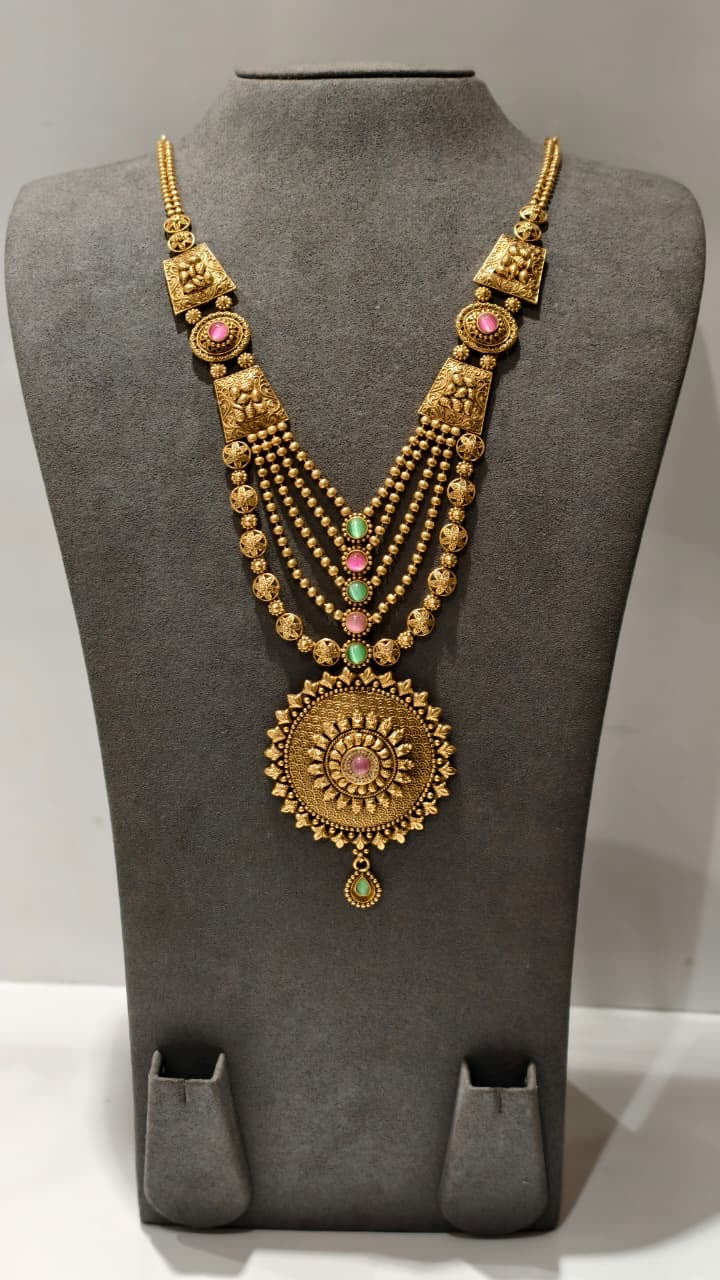 DESIGNER NECKLACE SETS - IHA 35831