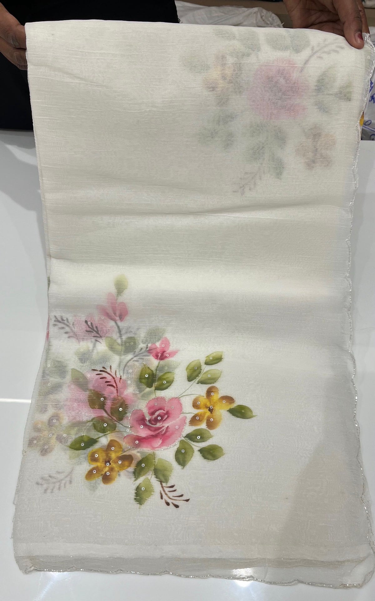 OFFER SALES SAREES - IHA 35944