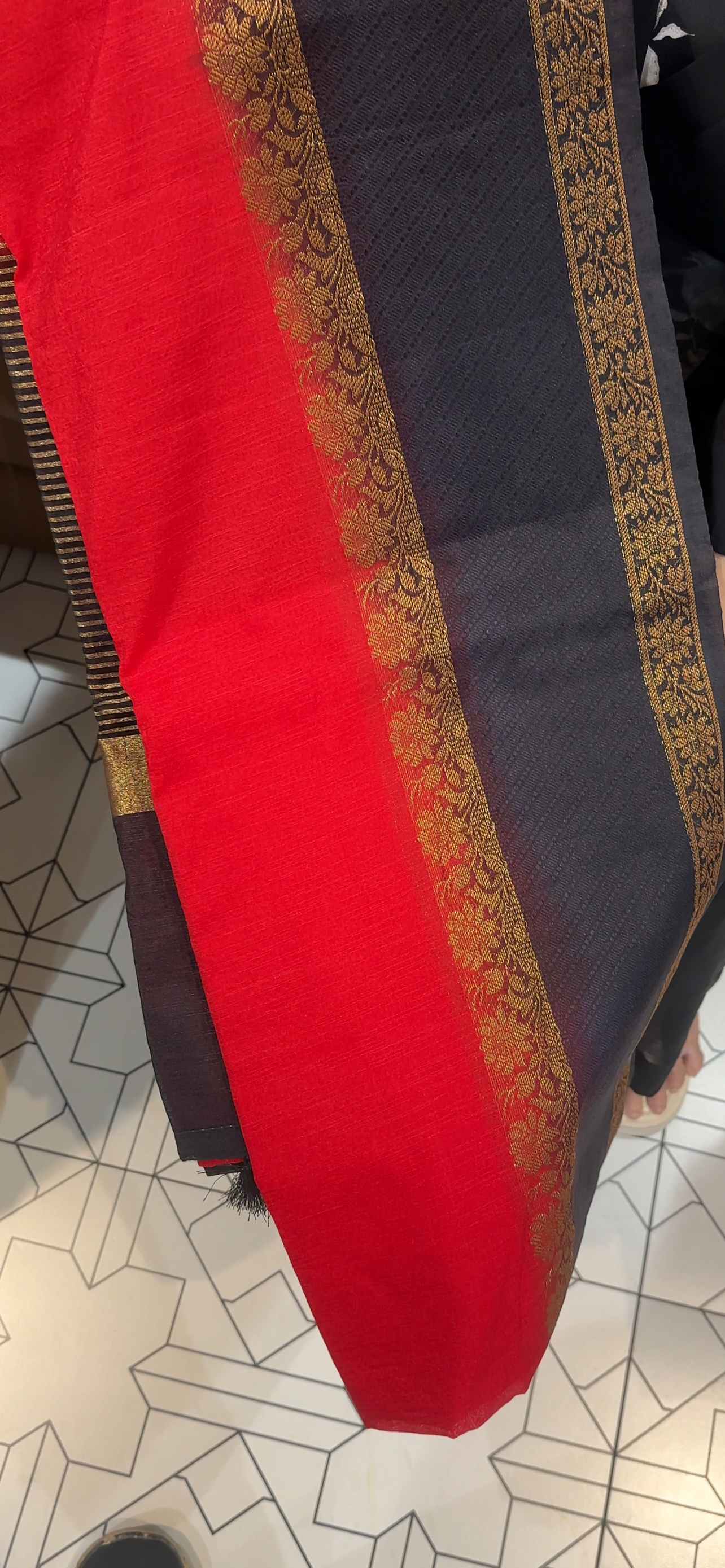 BANARASI SAREES - IHA 34994