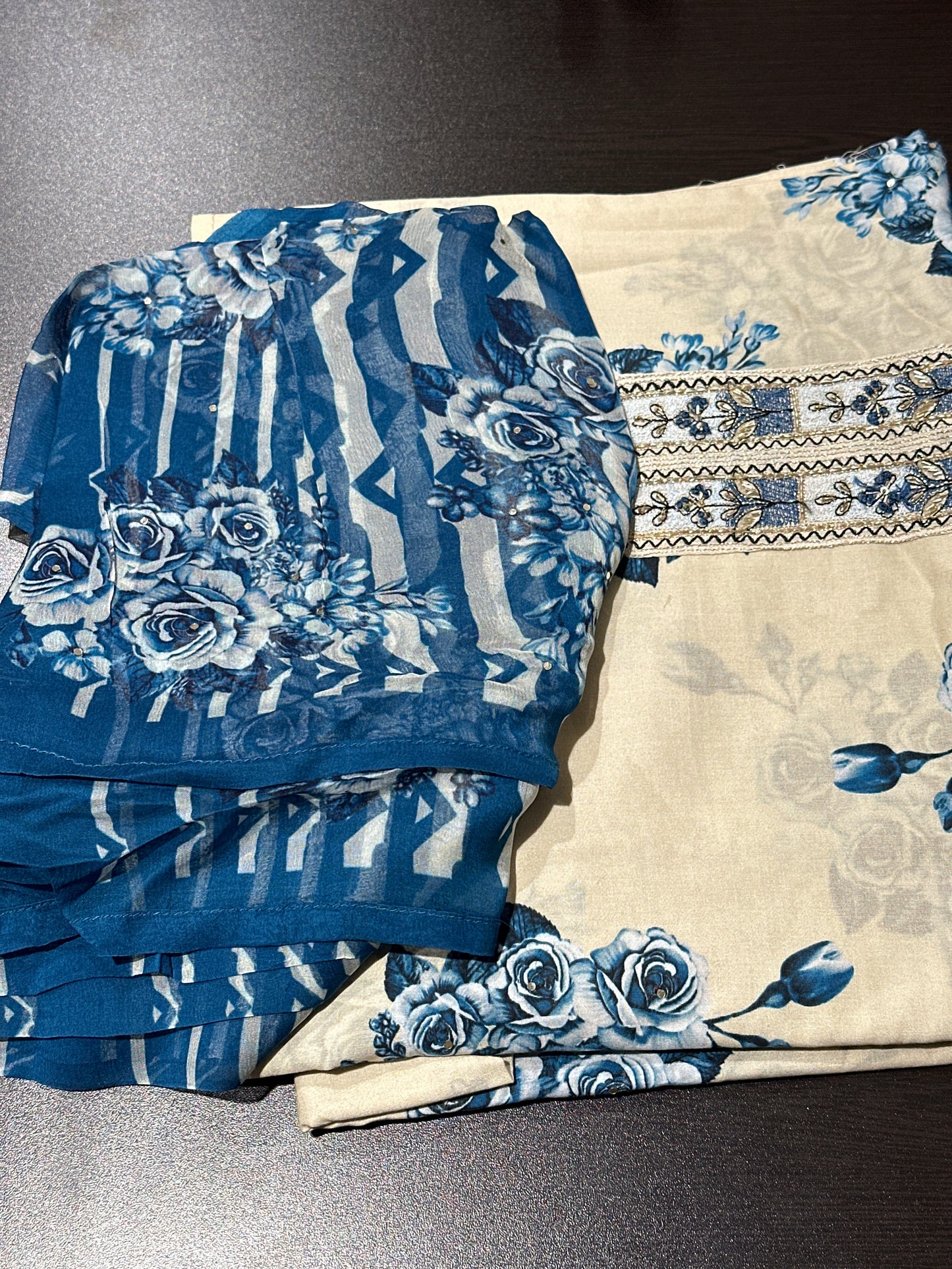 OFFER SALES UNSTITCHED SALWAR SUITS -  IHA 34180