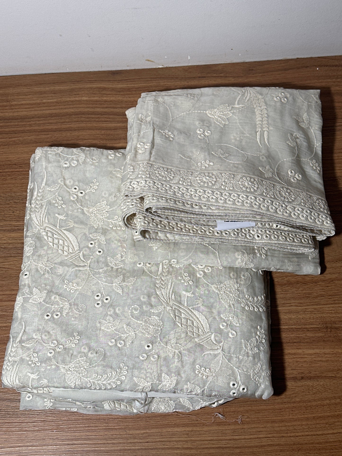 OFFER SALES UNSTITCHED SALWAR SUITS -  IHA 33613
