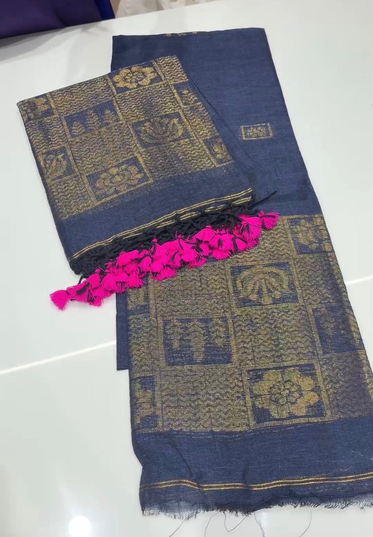 HANDLOOM LINEN TOP AND DUPATTA MATERIAL - IHA 35425