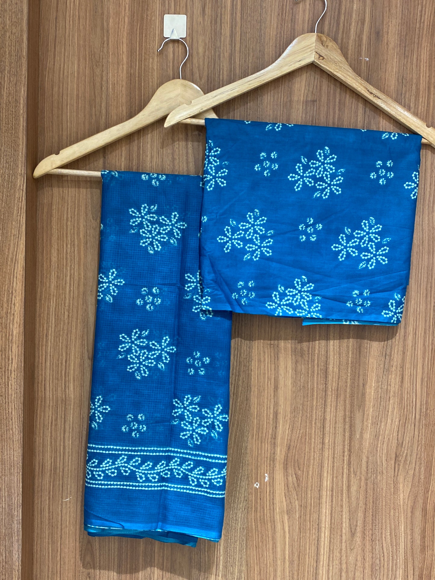 OFFER SALES UNSTITCHED SALWAR SUITS - IHA 26879