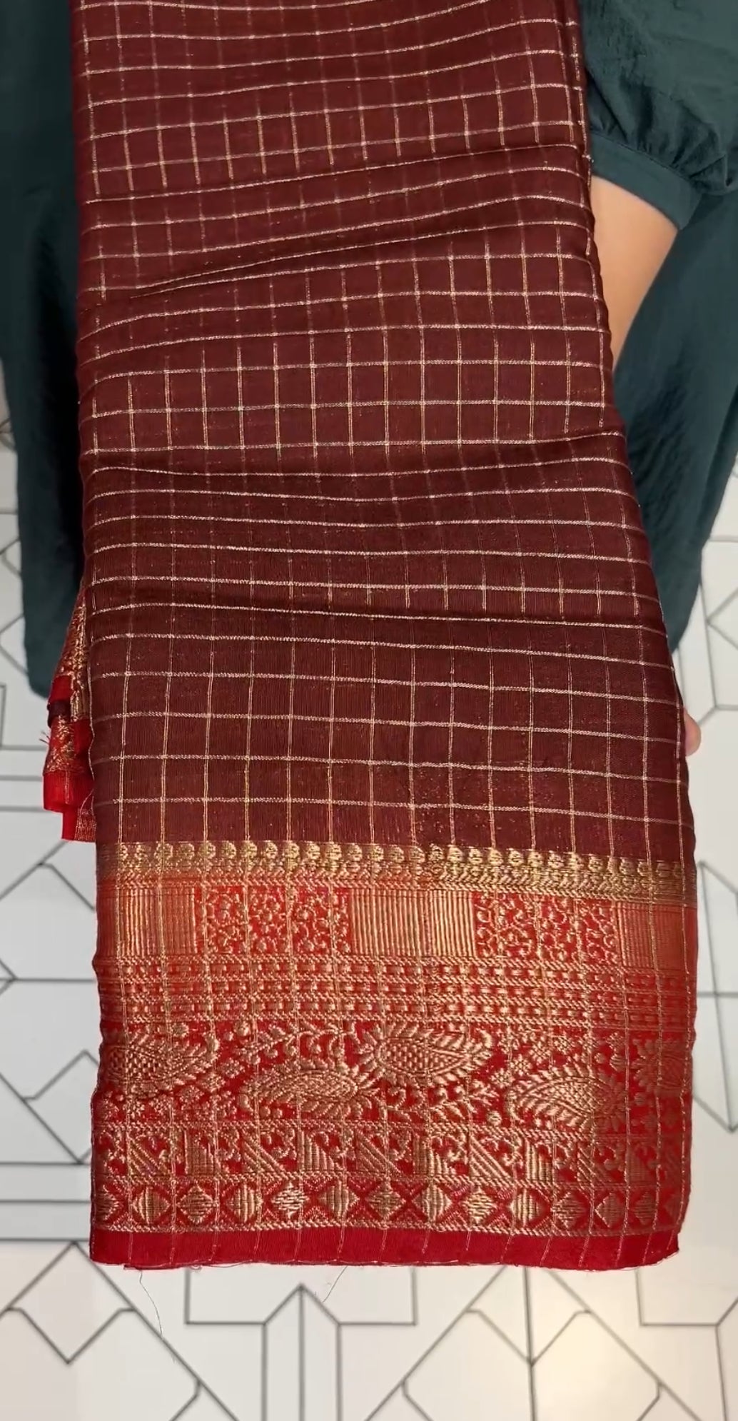 SEMI BANARASI SAREES - IHA 18295