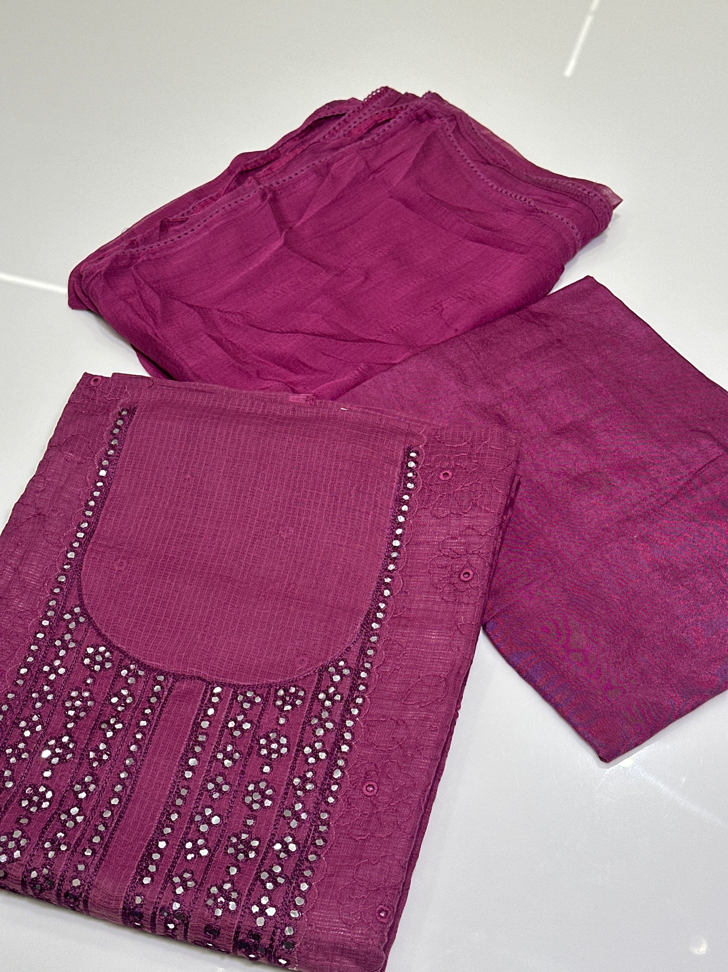 OFFER SALES UNSTITCHED SALWAR SUITS -  IHA 33436