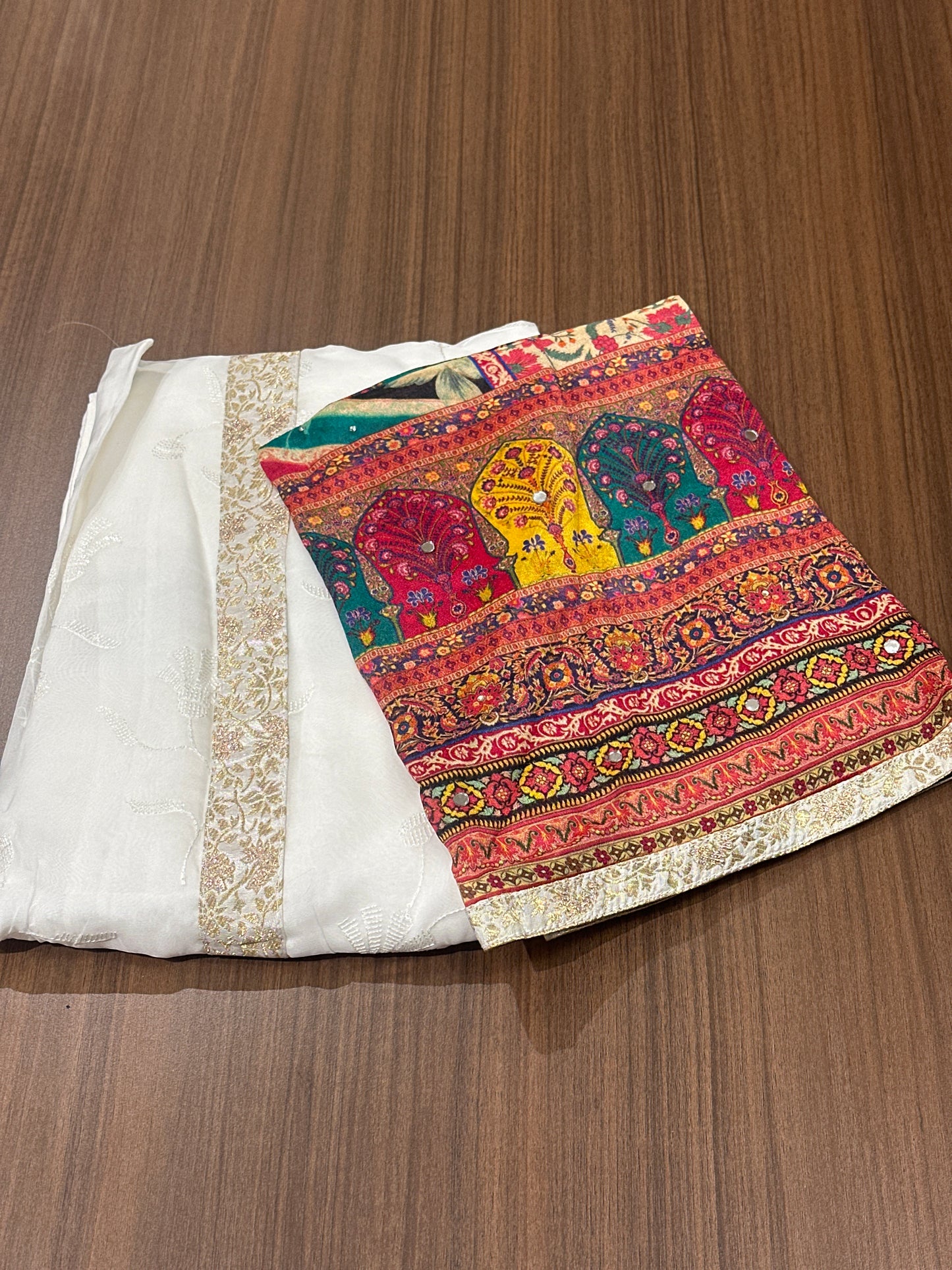 OFFER SALES UNSTITCHED SALWAR SUITS -  IHA 33752