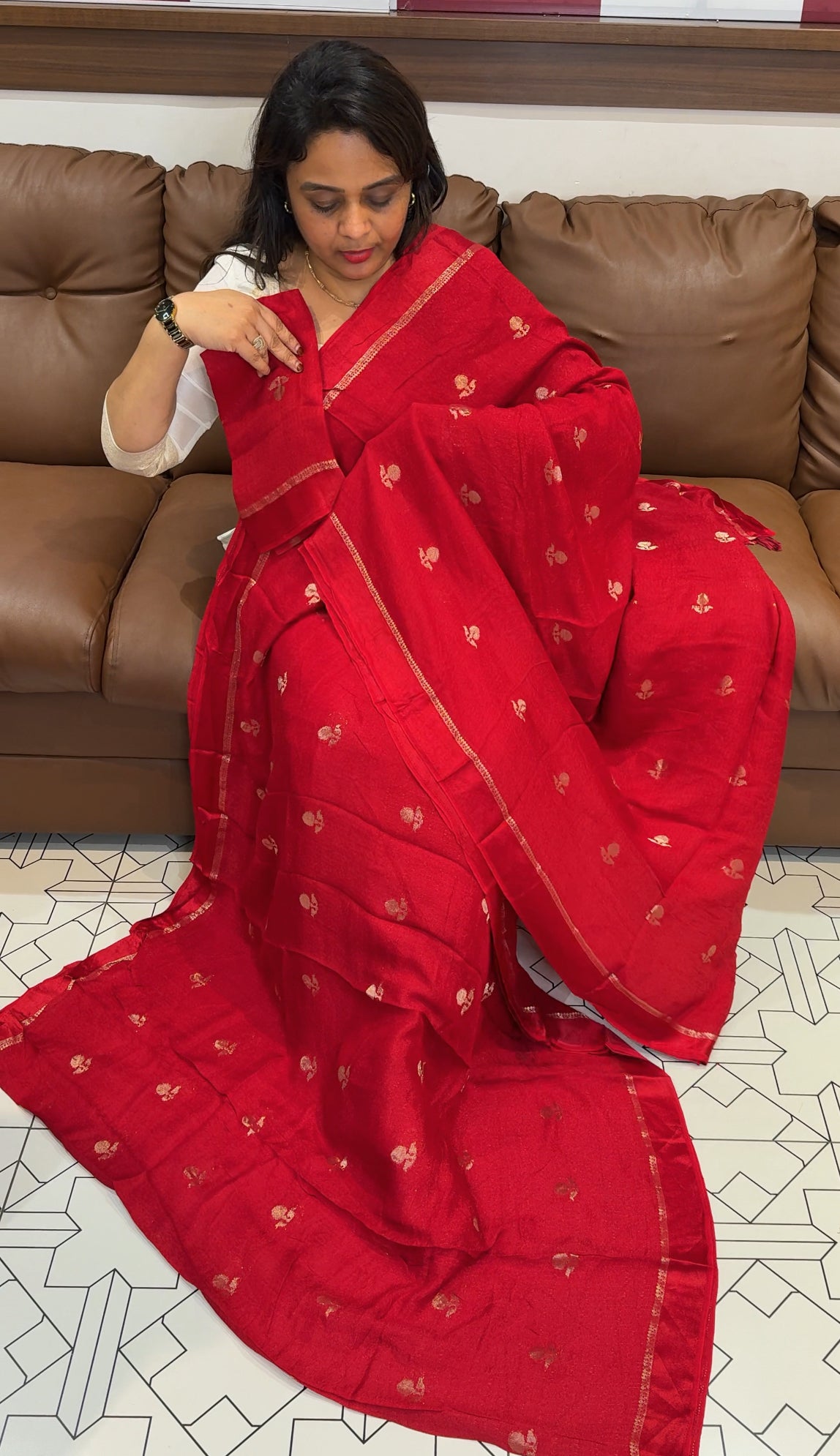 SEMI BANARASI SAREES - IHA 24273