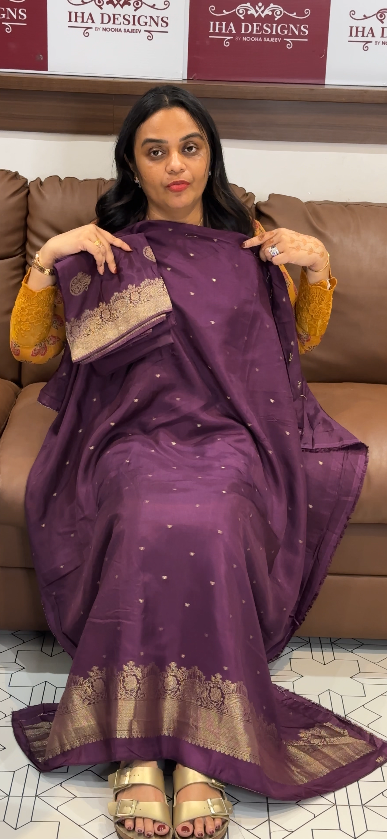 VISCOSE DOLA BANARASI UNSTITCHED SALWAR SUITS - IHA 32416